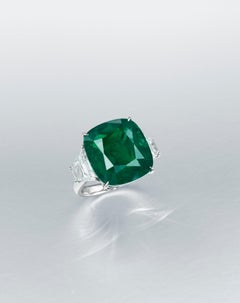 18.29 Carat Emerald-cut Statement 14K White Gold Grand Palais Radiance