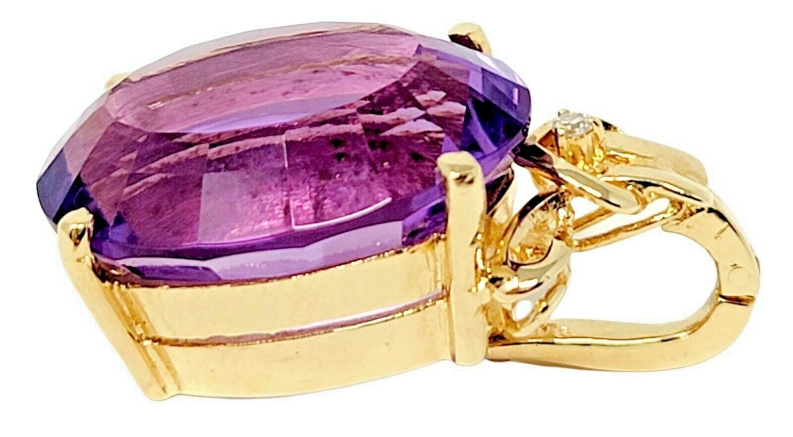 Contemporain Pendentif en or jaune 14 carats avec améthyste ovale de 18,29 carats et diamants en vente