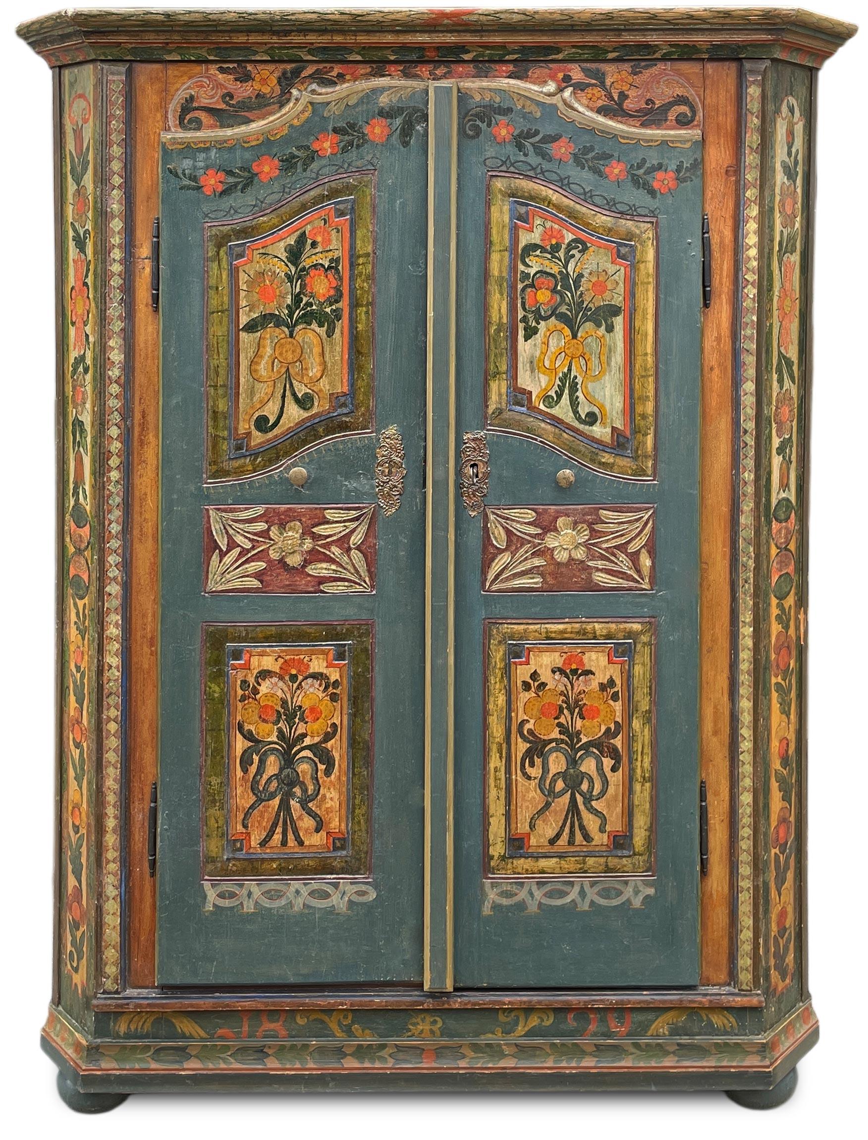 1829 Cupboard Painted in Blue Floral Cabinet - European Alps In Good Condition For Sale In Vo', Veneto