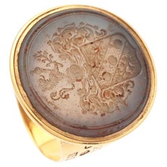 1829 Signet Men Intaglio Ring Chalcedony solid 18K Gold ØUS9.5 /10.5gr