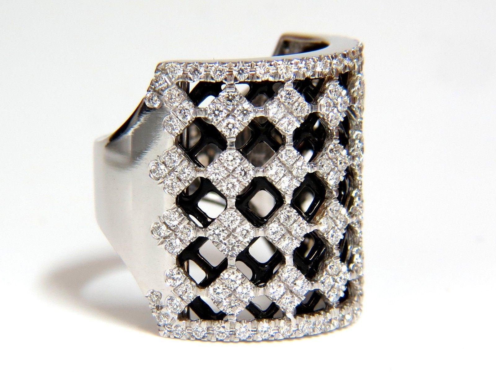 1.82CT Diamonds Bead Set Sandwiched Black Underlay 3D Grill Band Ring 18KT In New Condition For Sale In New York, NY