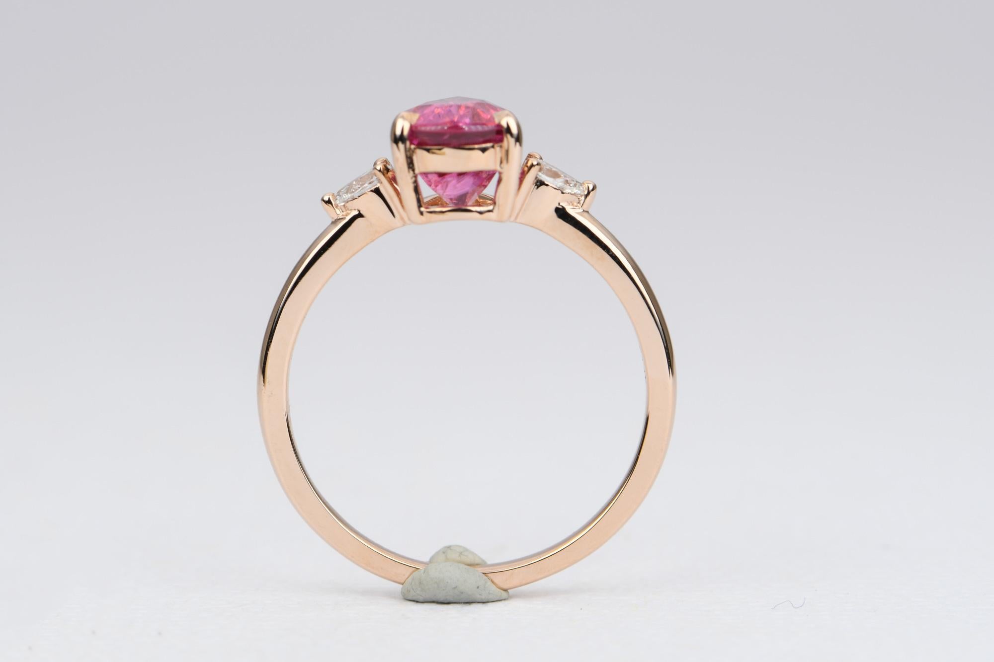 Women's or Men's 1.82ct Pear Shape Mahenge Spinel Diamond Sides Engagement Ring 14k Gold AD1895-1