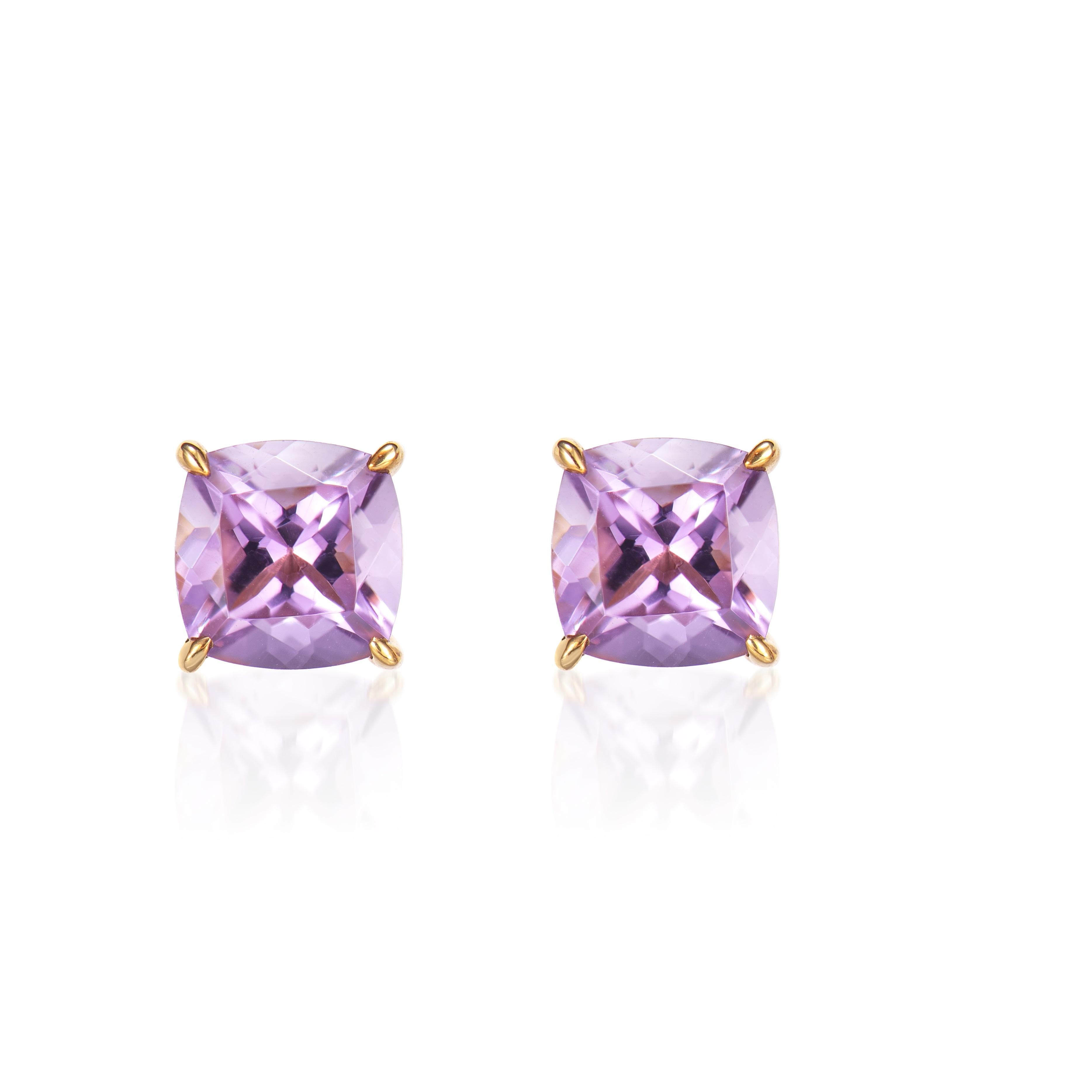 Contemporary 1.83 Carat Amethyst Stud Earring in 18Karat Yellow Gold. For Sale