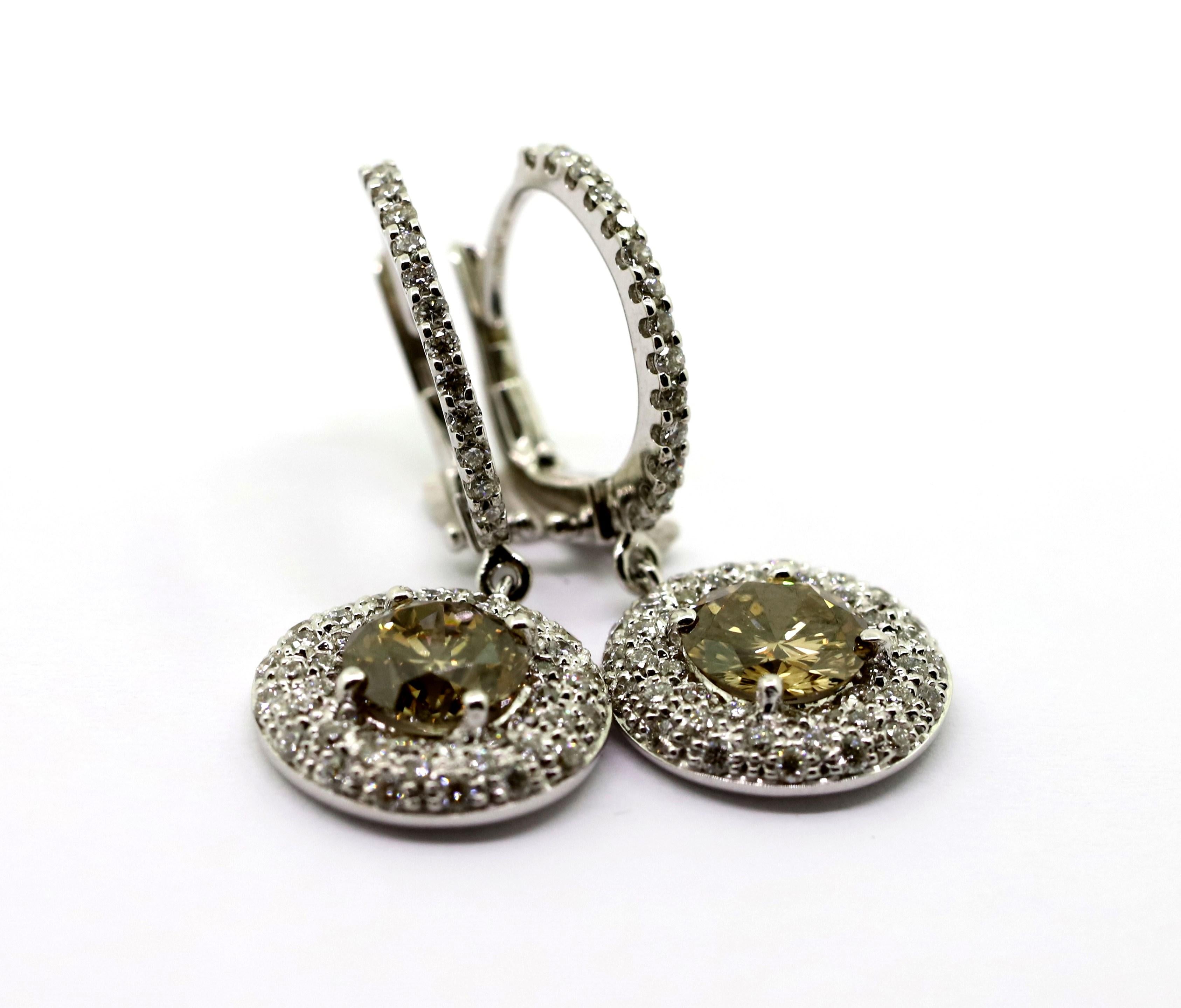 Round Cut 1.83 Carat Brown Diamonds and White Diamond Pavè Dangle Earrings For Sale