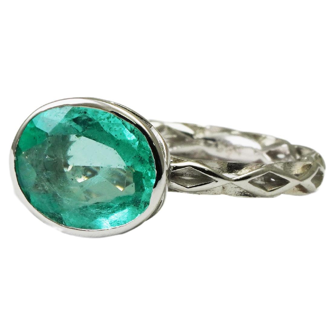 1.83 Carat Colombian Emerald Ring For Sale