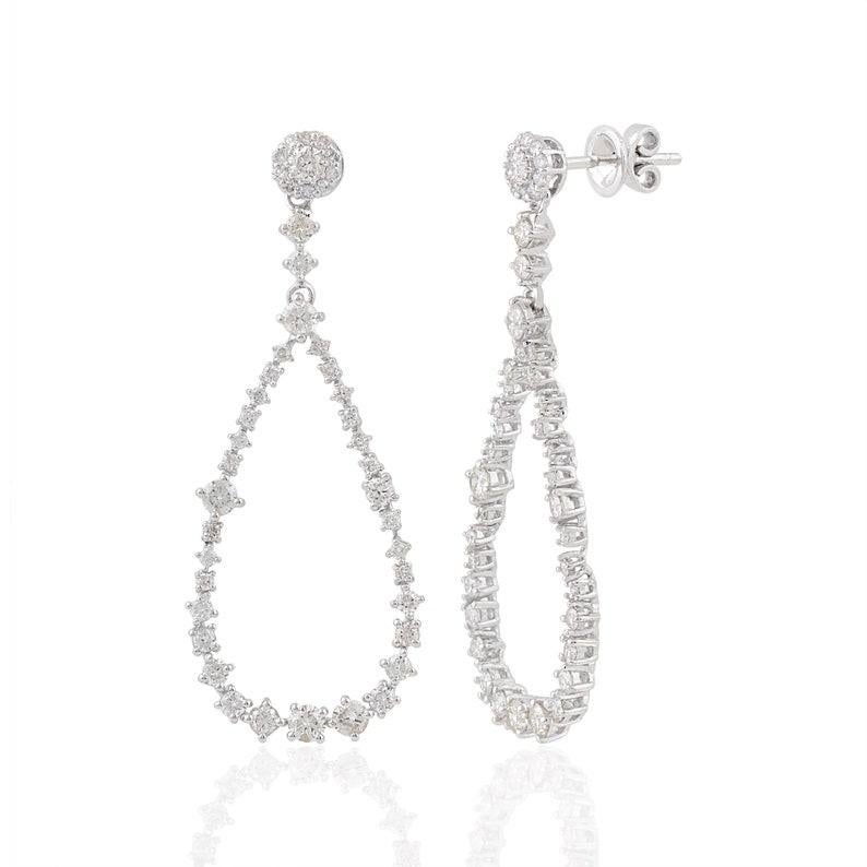 Taglio misto Orecchini a goccia con diamante da 1,83 carati in oro 10 carati A Space Negative in vendita