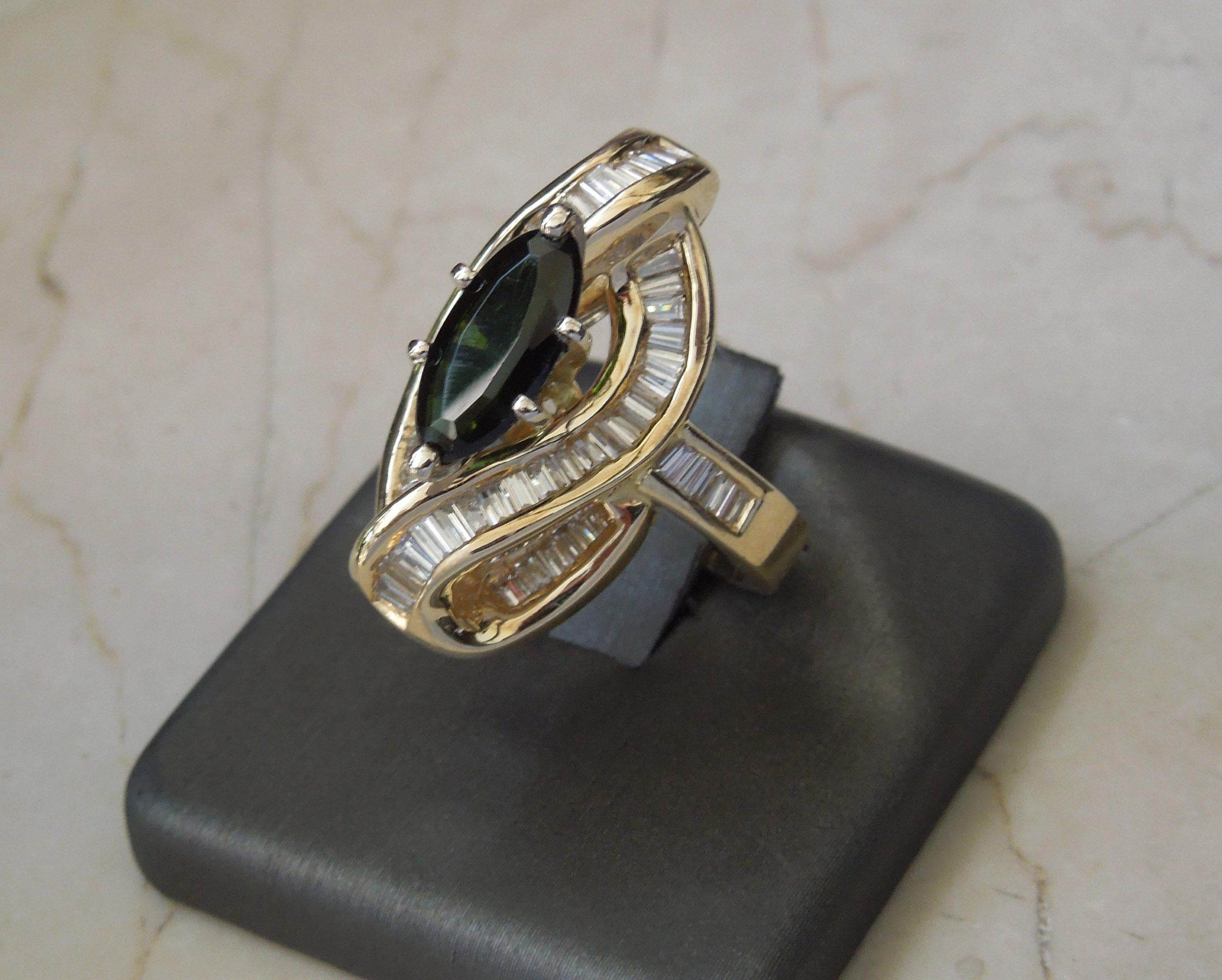 1.83 Carat Green Tourmaline Ballerina Ring For Sale 2