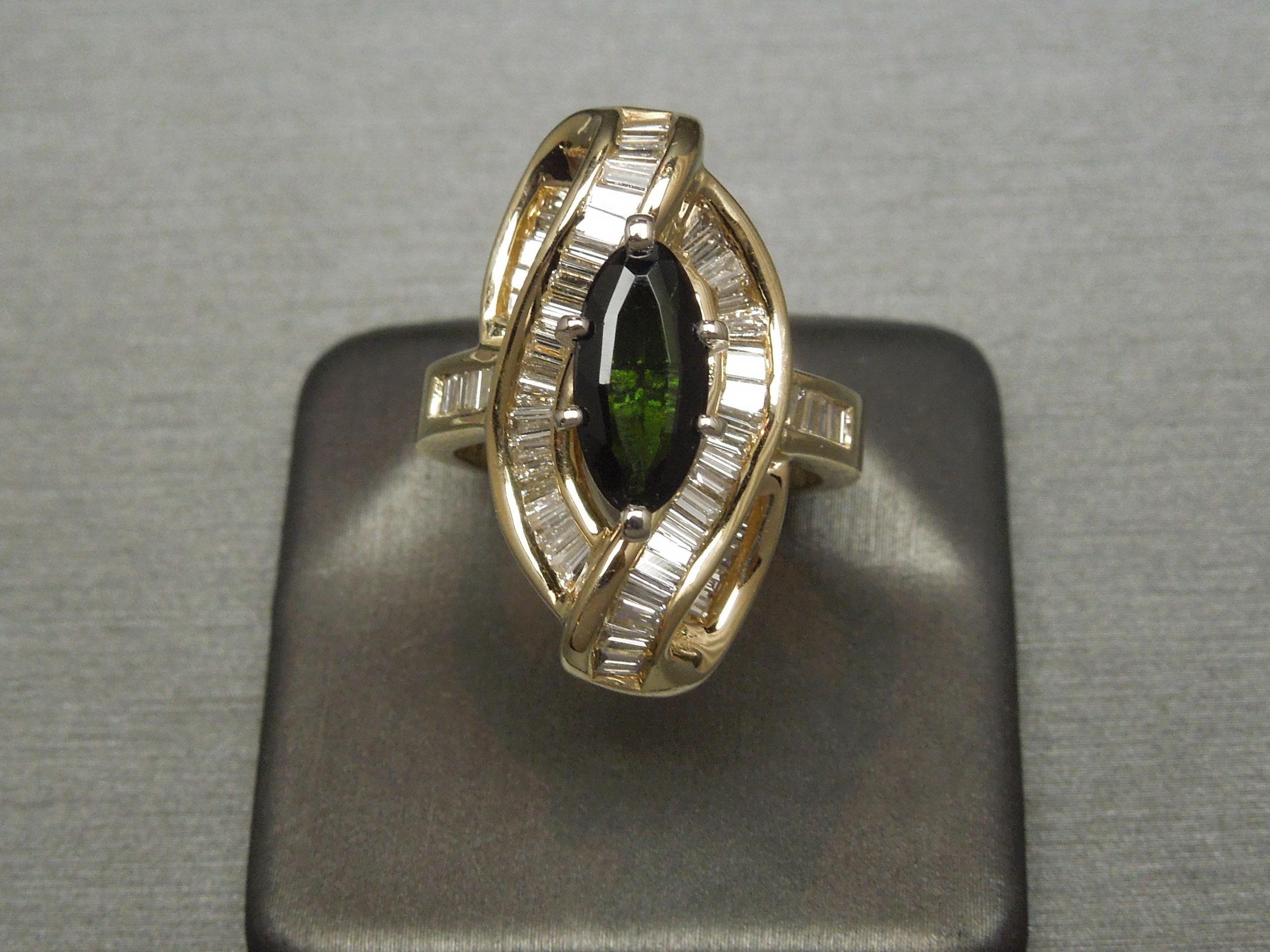 1.83 Carat Green Tourmaline Ballerina Ring For Sale 3