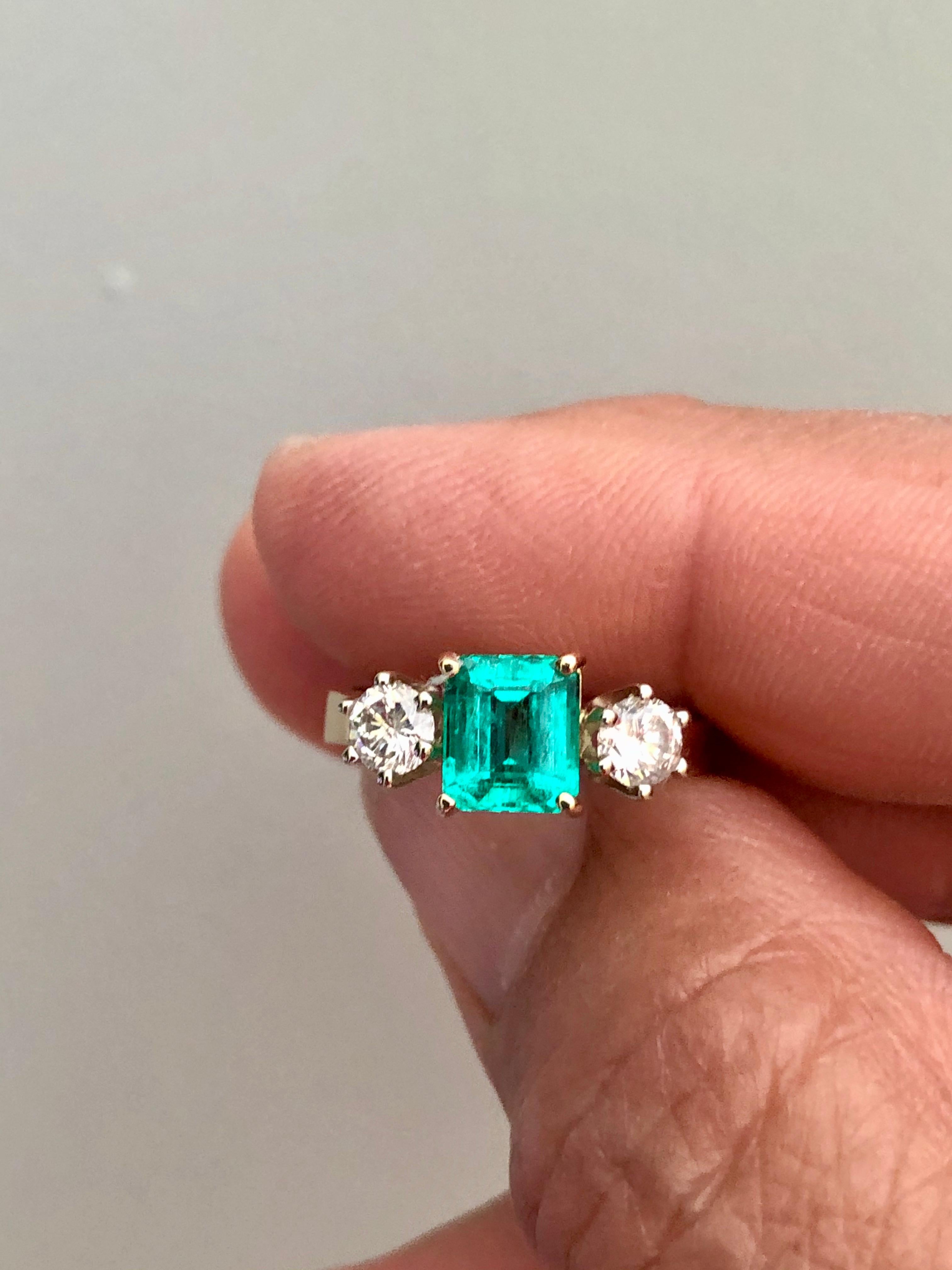 Emeralds Maravellous 1.83 Carat Natural Colombian Emerald and Diamond Ring 18K 7