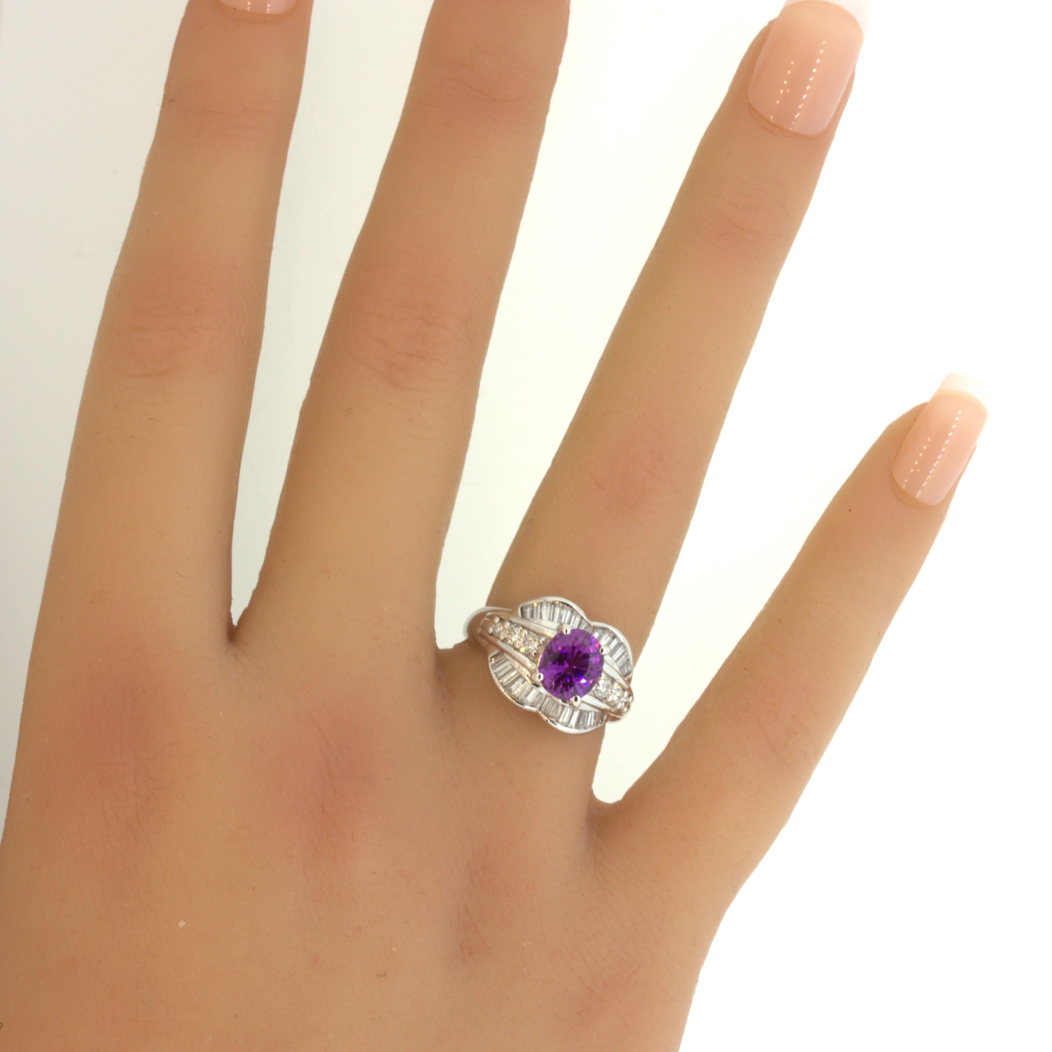 1.83 Carat No-Heat Purple-Sapphire Diamond Platinum Ring, GIA Certified For Sale 4