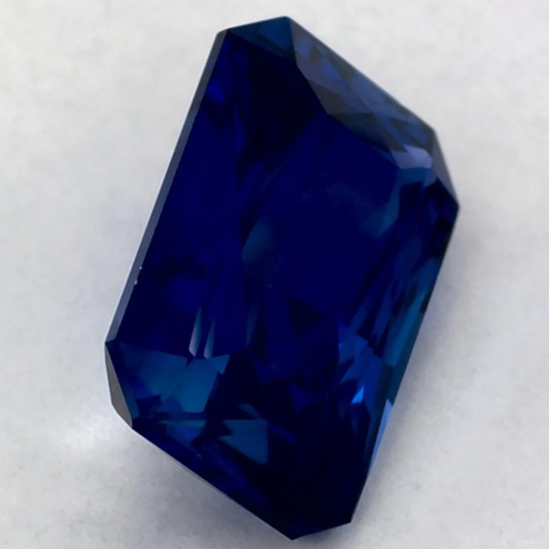 1.83 carati di zaffiro blu ottagonale sfuso in vendita 2