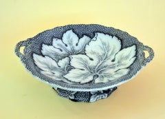 Plateau anglais ancien des années 1830 sur pied en perles de Thomas Dimmock avec feuille de raisin