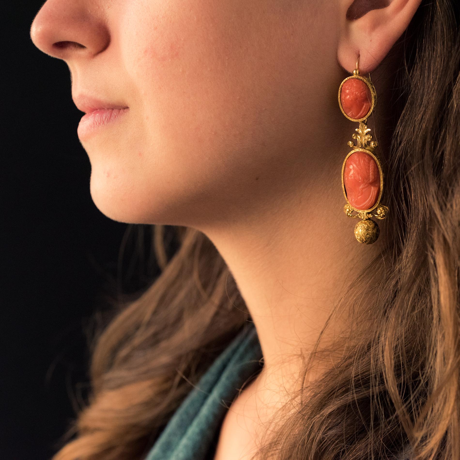 Women's 1830s Coral Cameo 18 Karat Yellow Gold Dangle Earrings For Sale