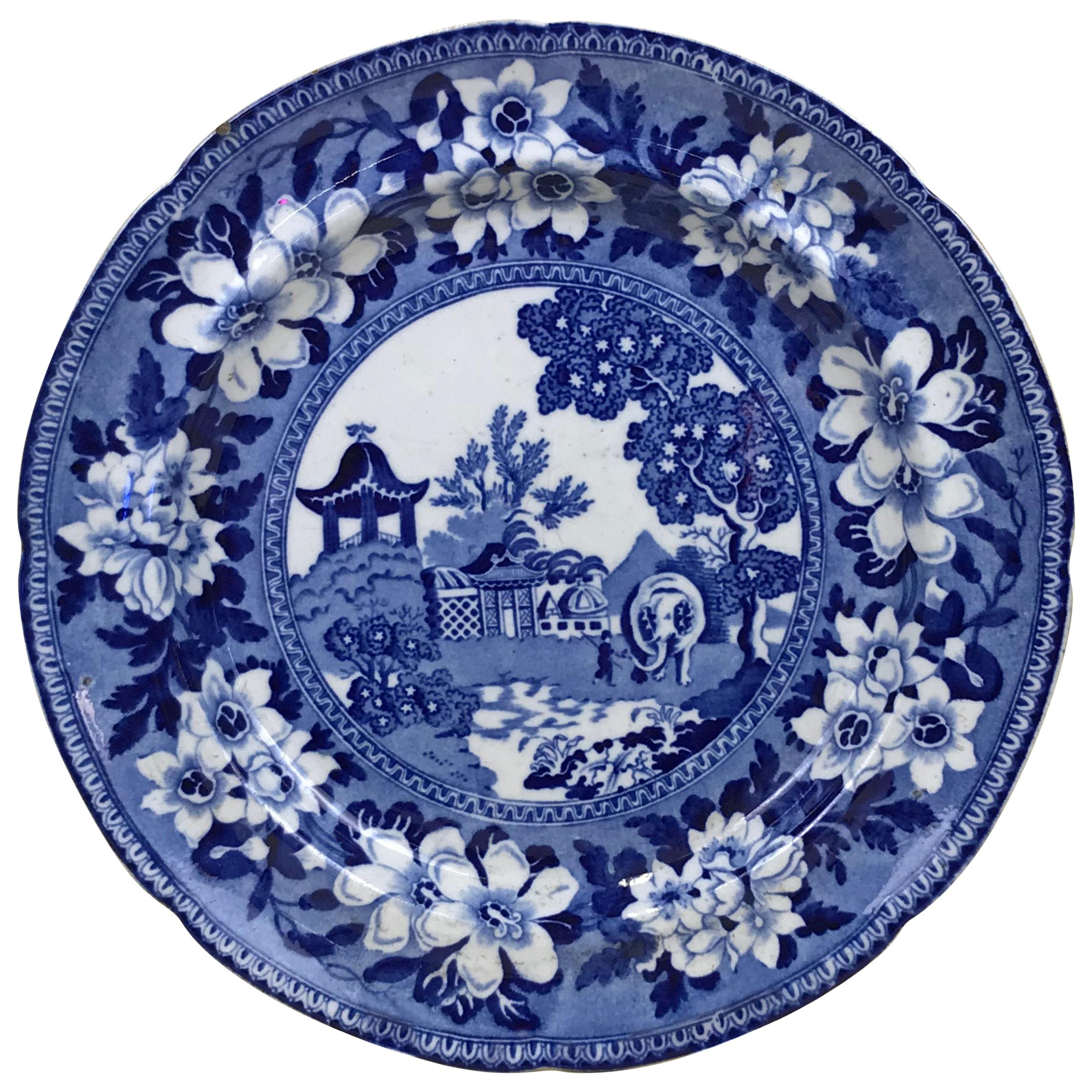 1830s English Blue & White John Rogers Earthenware Elephant Pattern Dinner Plate For Sale