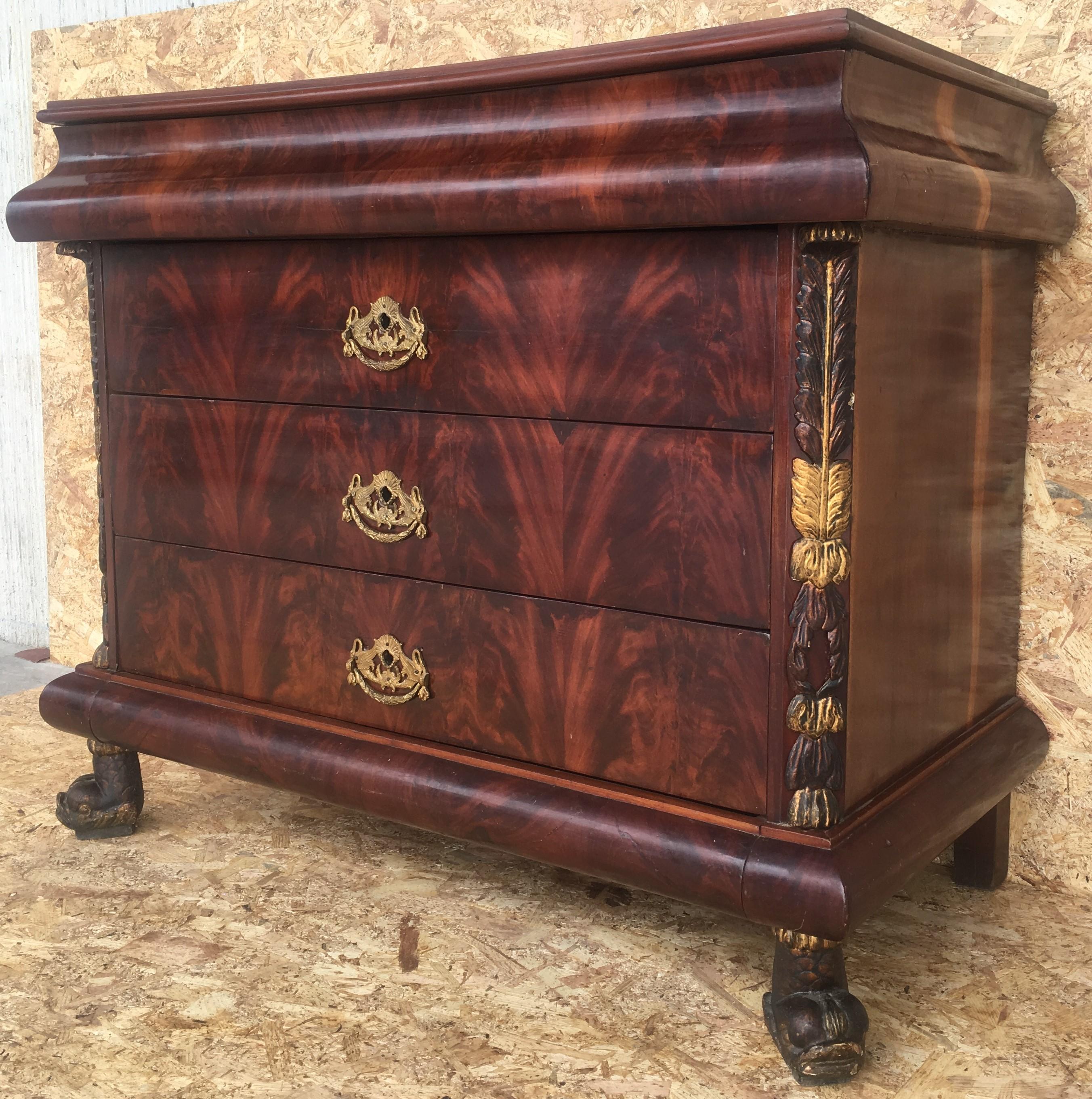 Bronze 1830s French Empire Mahogany Chest with Four Drawers and Gilded Edges, Commode For Sale