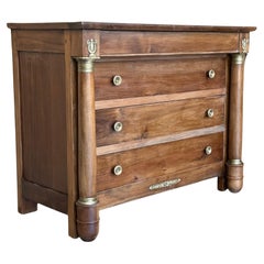 Commodes et coffres à tiroirs