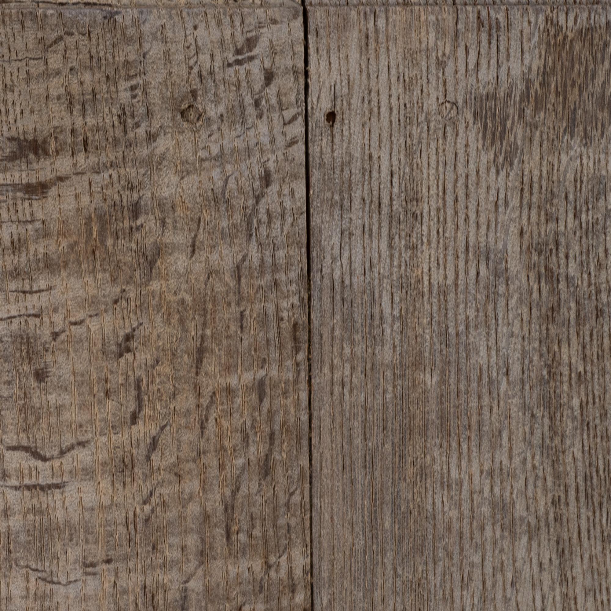 1830s French Louis XV Oak Chest of Drawers en vente 8