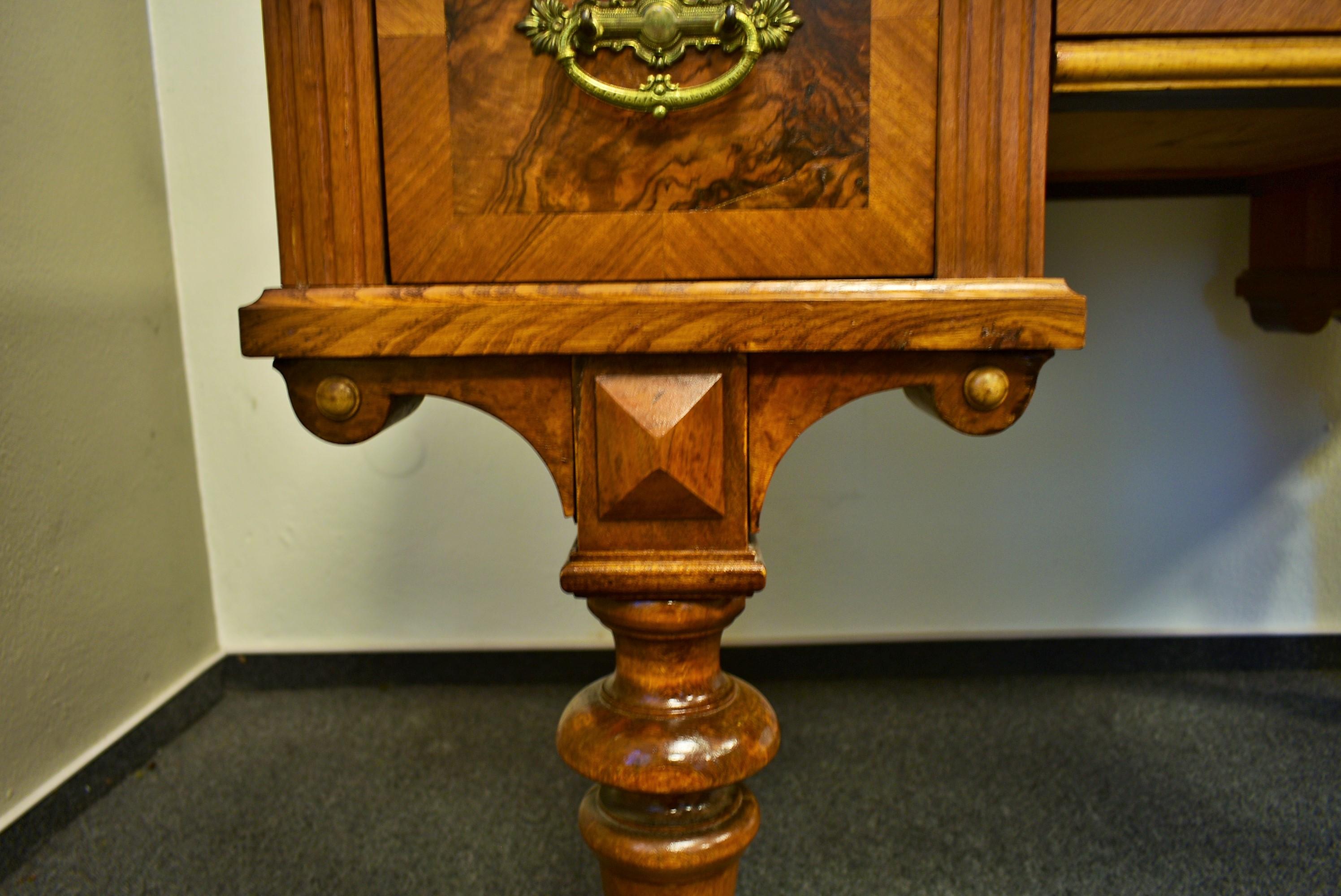 1830s Historic Office table, walnut wood, Czechoslovakia For Sale 3