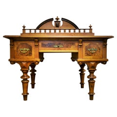 Mesa de oficina histórica de 1830, madera de nogal, Checoslovaquia