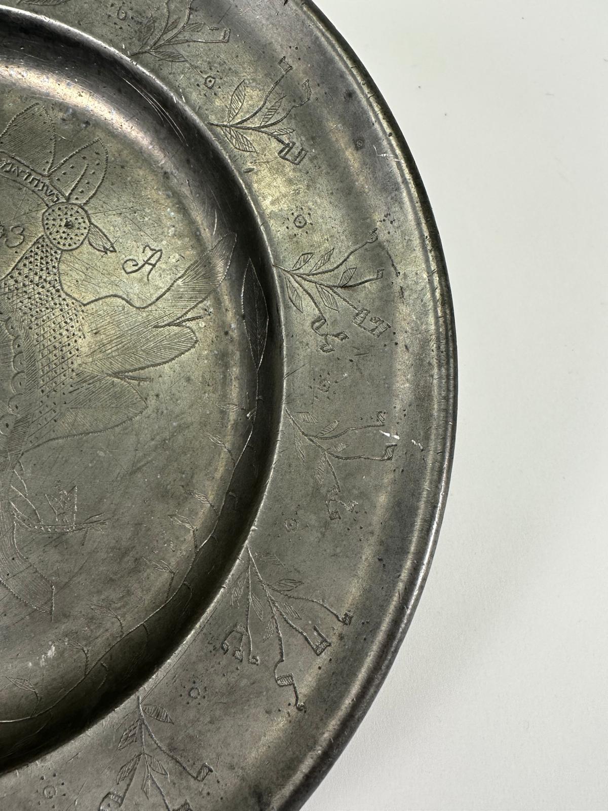 1833 German Pewter Passover Plate – Rare 19th-Century European Folk Art Judaica For Sale 5