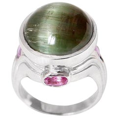 18.37 Carat Cat’s Eye Green Tourmaline Pink Sapphires 18 Karat White Gold Ring