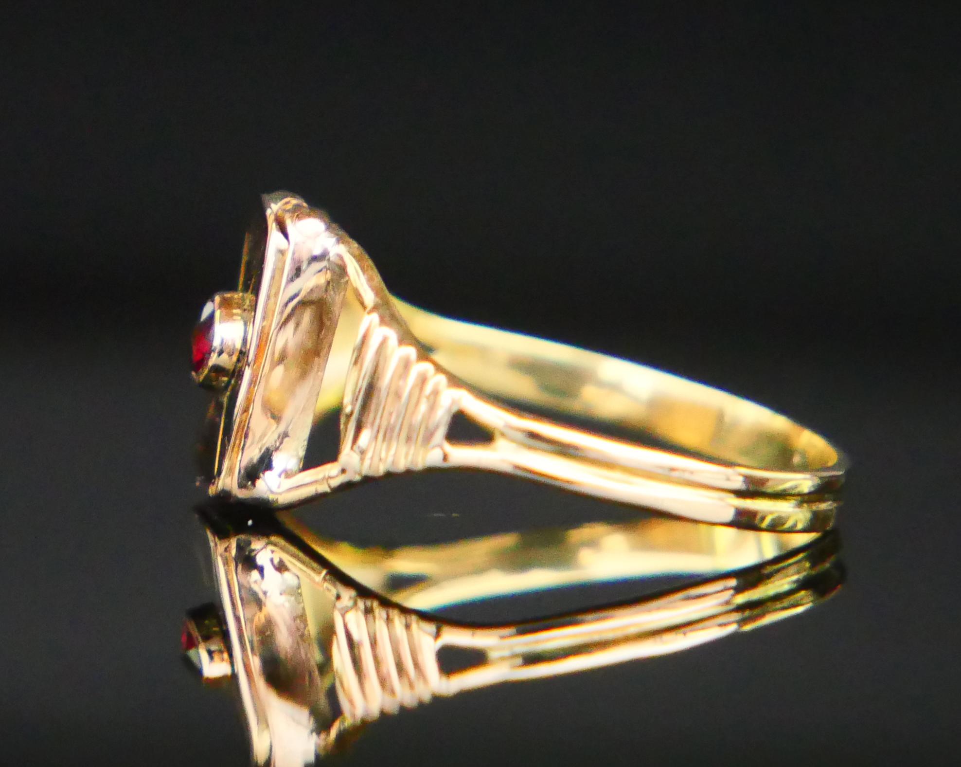 1838 Antique Poison Ring Garnet solid 18K Gold Ø 2.75 US / 0.95gr For Sale 11