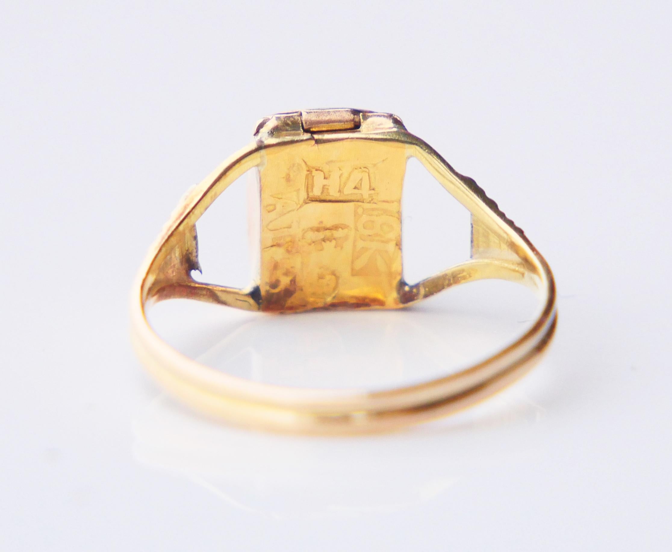 Rose Cut 1838 Antique Poison Ring Garnet solid 18K Gold Ø 2.75 US / 0.95gr For Sale