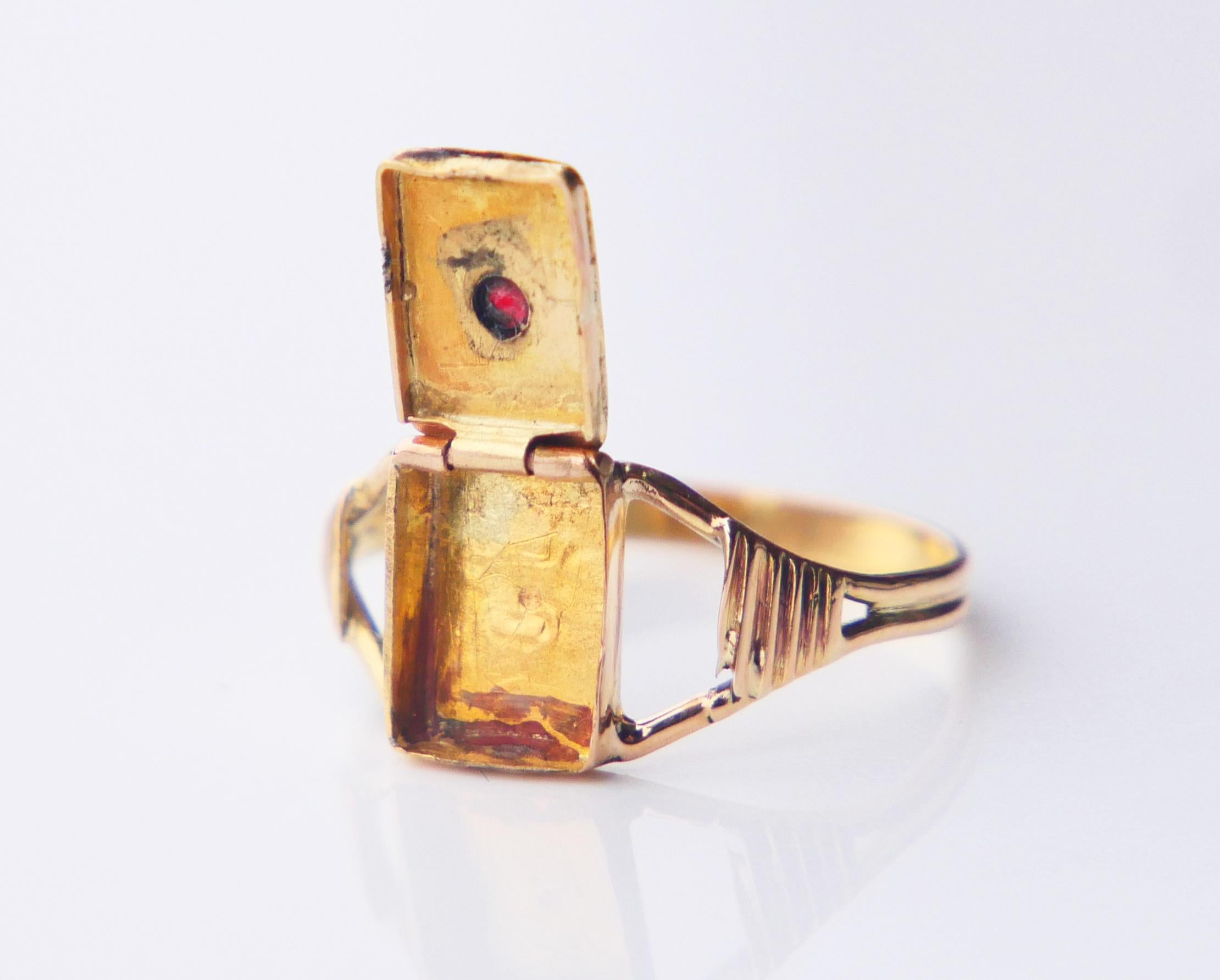 1838 Antique Poison Ring Garnet solid 18K Gold Ø 2.75 US / 0.95gr For Sale 2