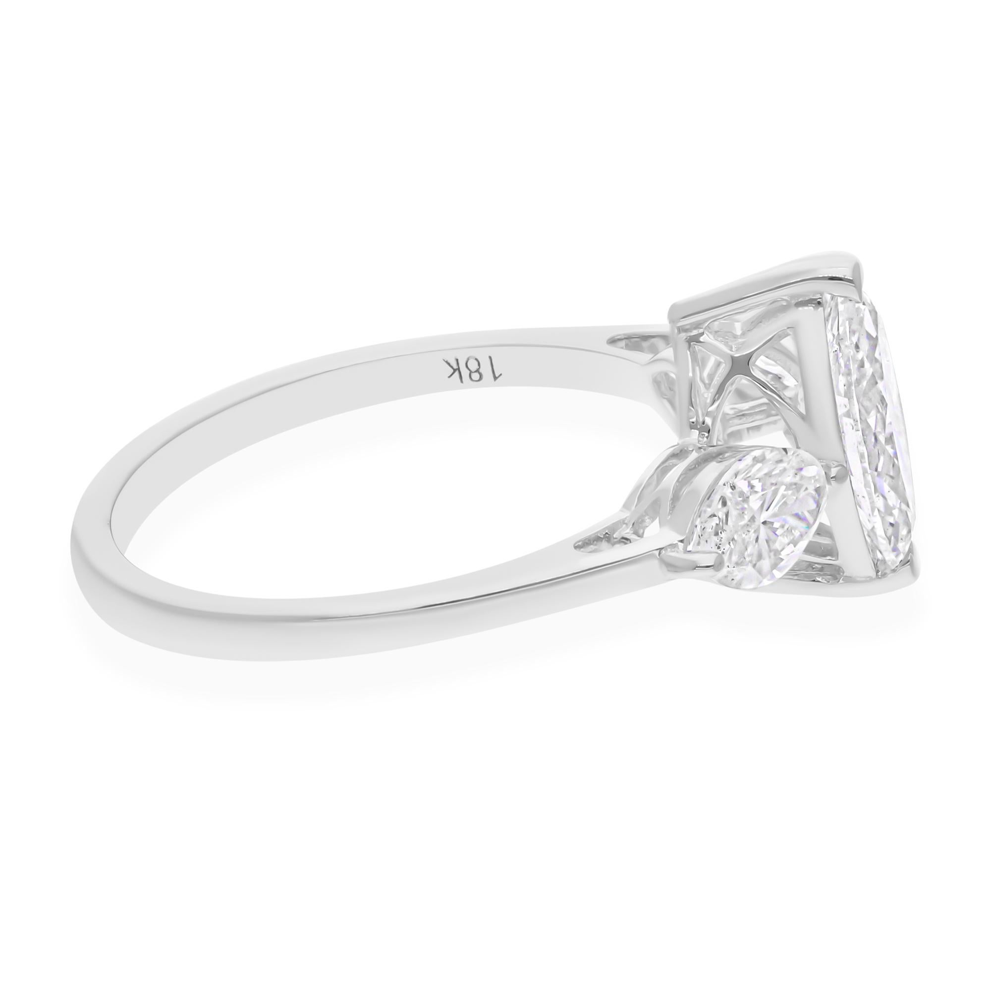 in vendita:  Anello a tre pietre con diamante naturale marquise da 1,83 carati in oro bianco 18 carati Tutte le tariffe pagate 8