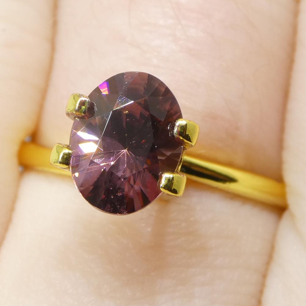 Taille brillant 1.83ct Natural Earth Mined Oval Master Brilliant Cut Pink Zircon from Sri Lanka (en anglais) en vente