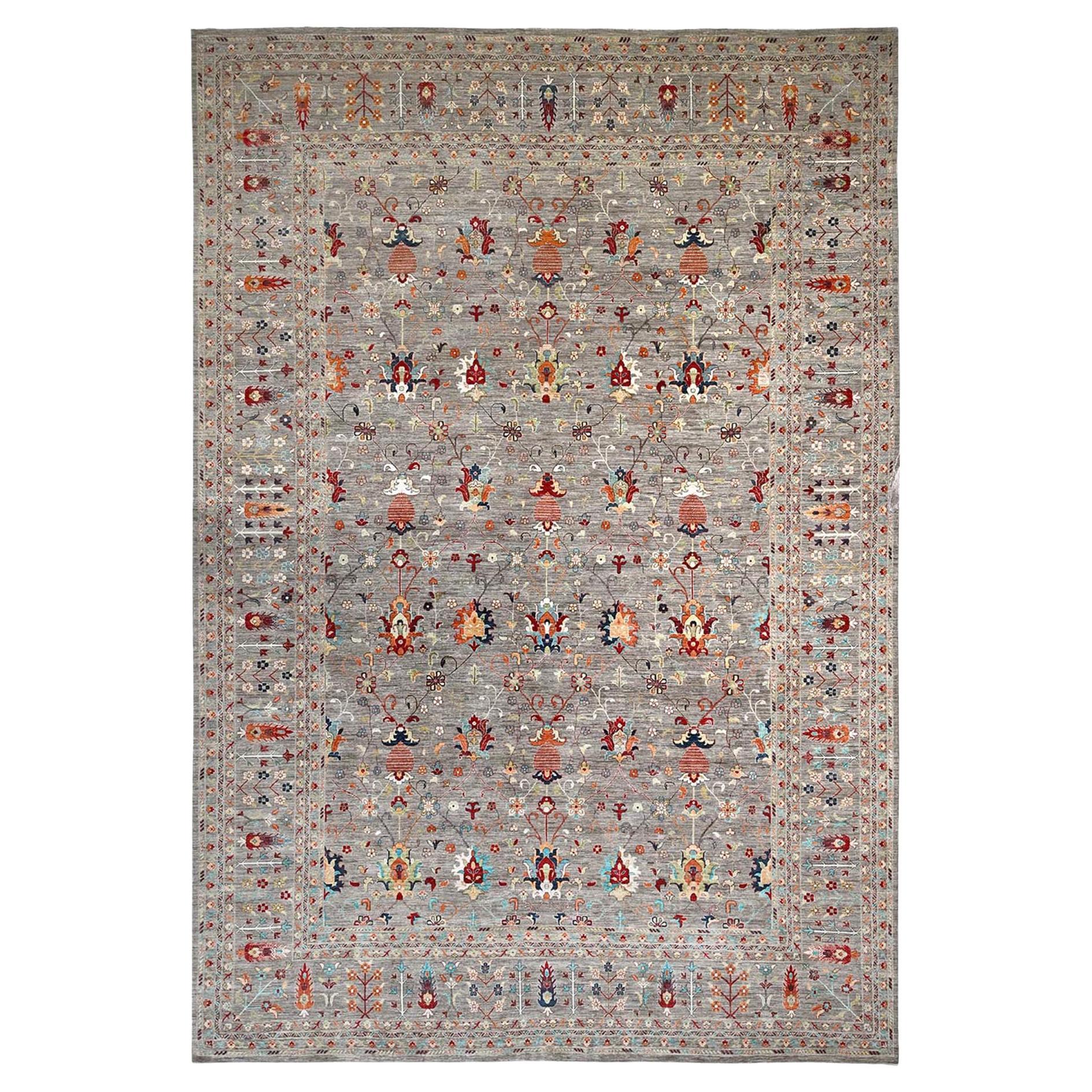 18
3 "x23
9" Tapis Sultani Afghan gris noué à la main avec Design Pomegranate Laine XL en vente