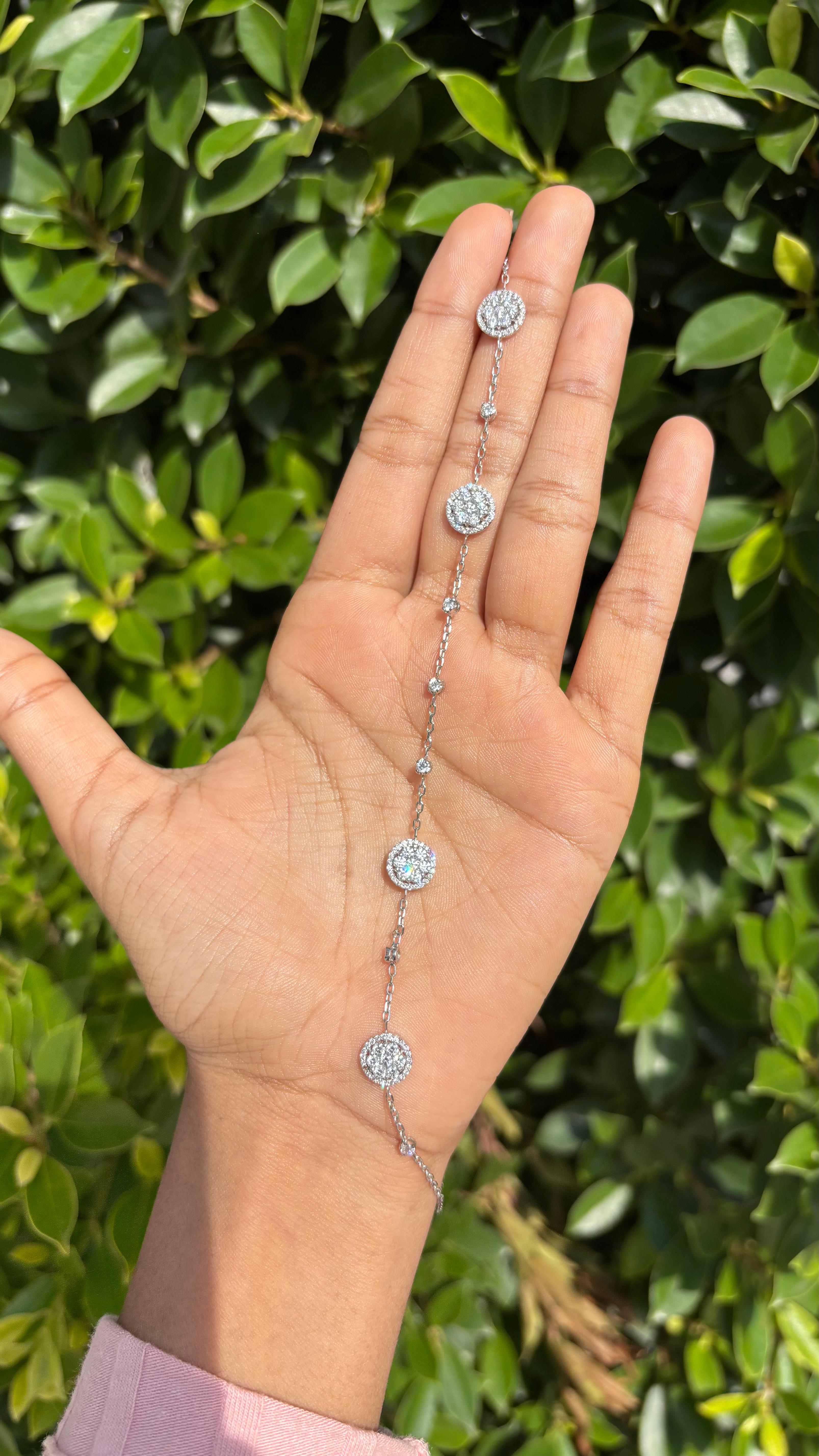 Introducing this exquisite Diamond Studded Necklace, a timeless and elegant addition to your jewelry collection. This necklace is a true masterpiece that combines beauty, quality, and customization options. 

This stunning necklace boasts 1.84