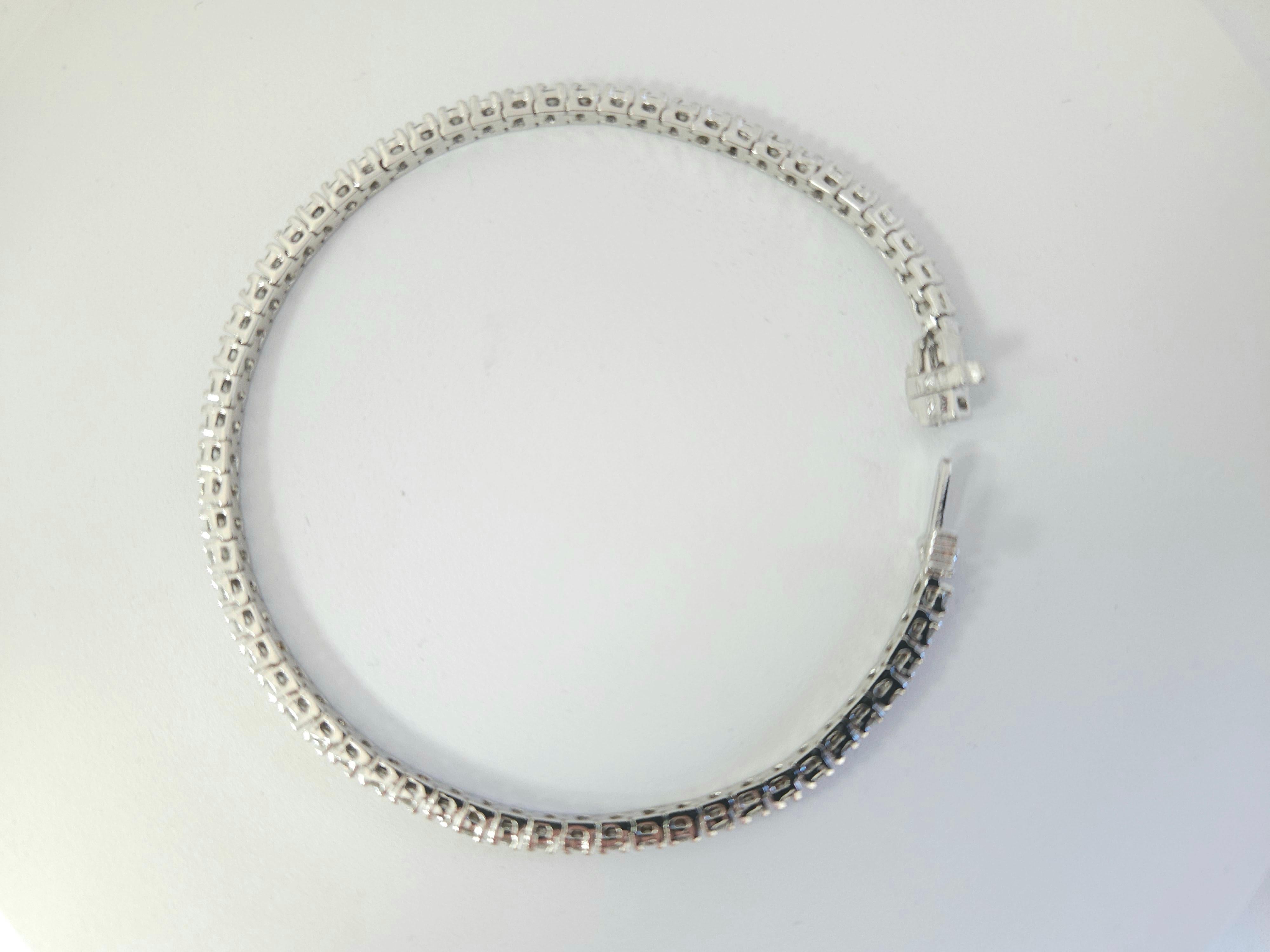1,84 Karat runder Diamant-Tennisarmband aus 14 Karat Weißgold mit Brillantschliff für Damen oder Herren