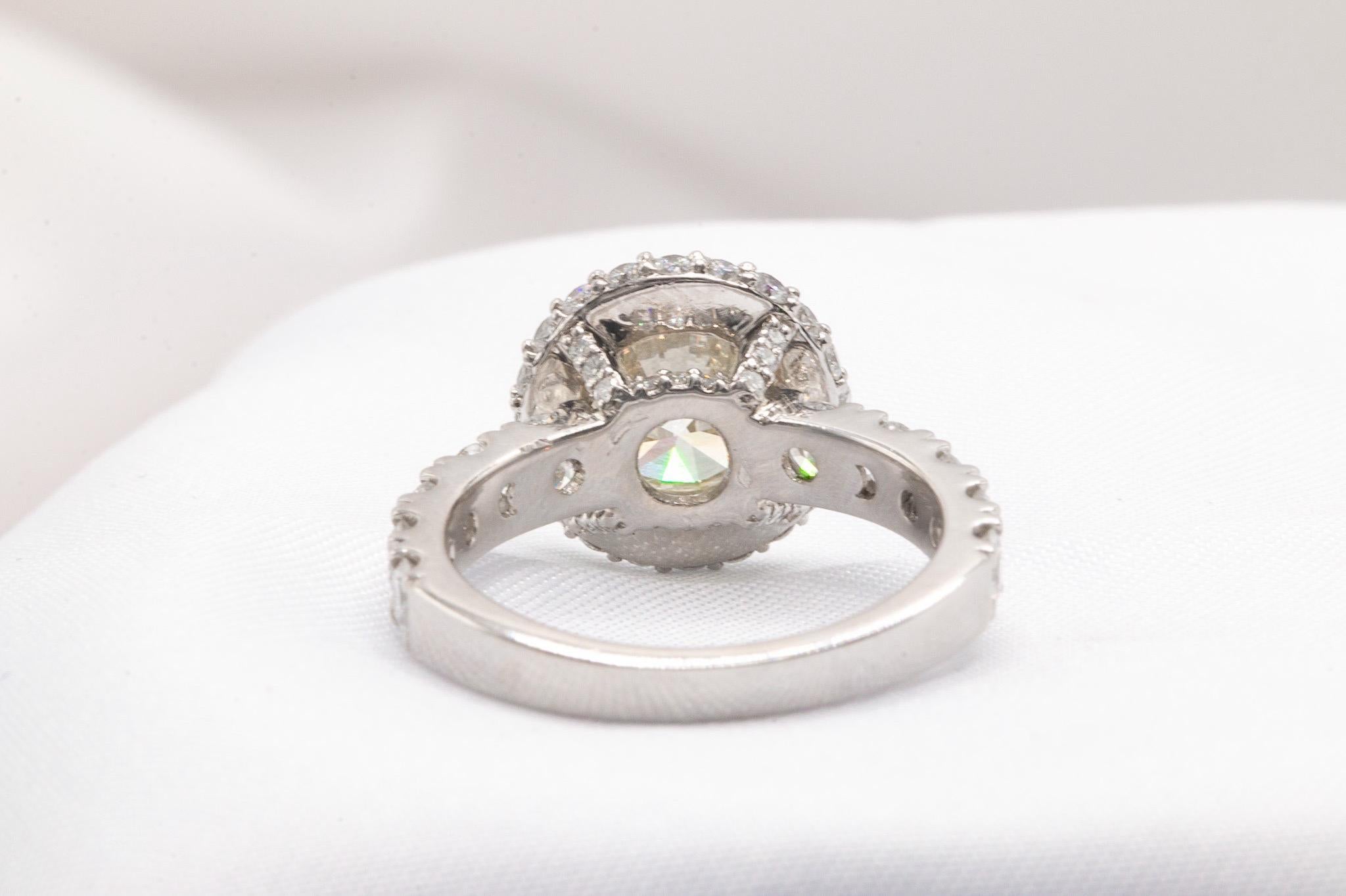 Brilliant Cut 1.84 Carat Round Brilliant Diamond Ring GIA Certified in Platinum Diamond Ring For Sale
