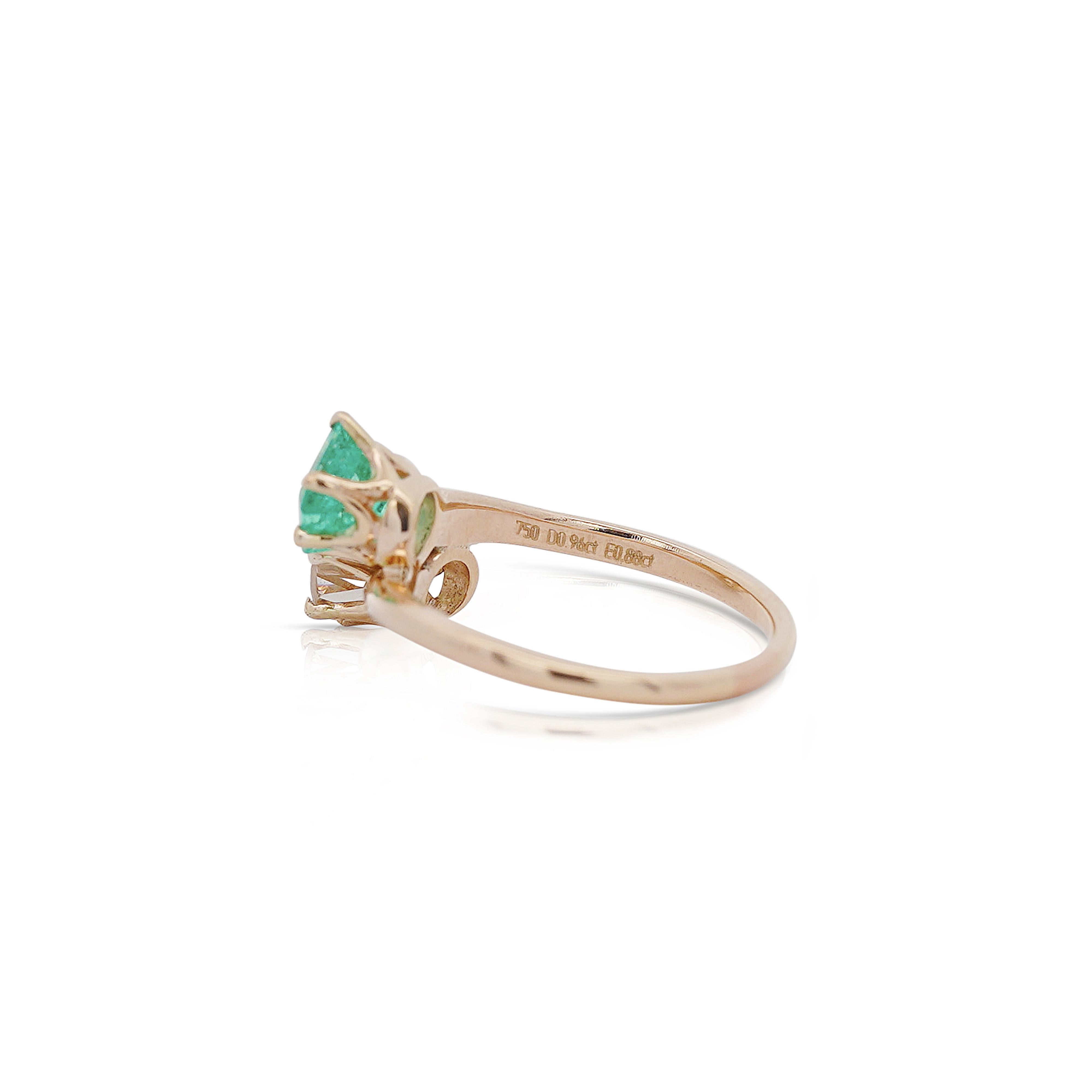 Contemporary 1.84 Carat Square Emerald & Round Diamond 18K Gold Toi et Moi Bypass Ring For Sale