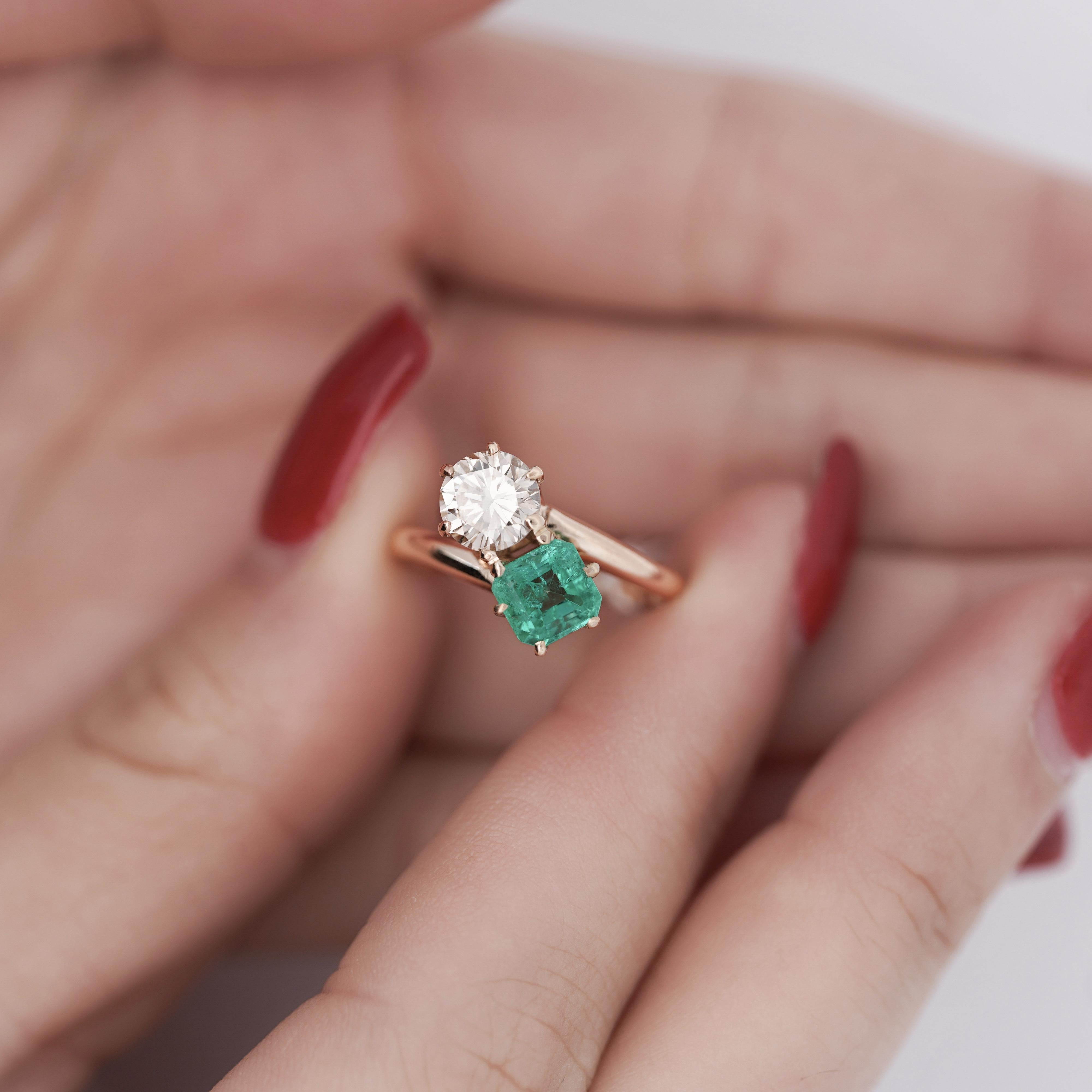 Emerald Cut 1.84 Carat Square Emerald & Round Diamond 18K Gold Toi et Moi Bypass Ring For Sale