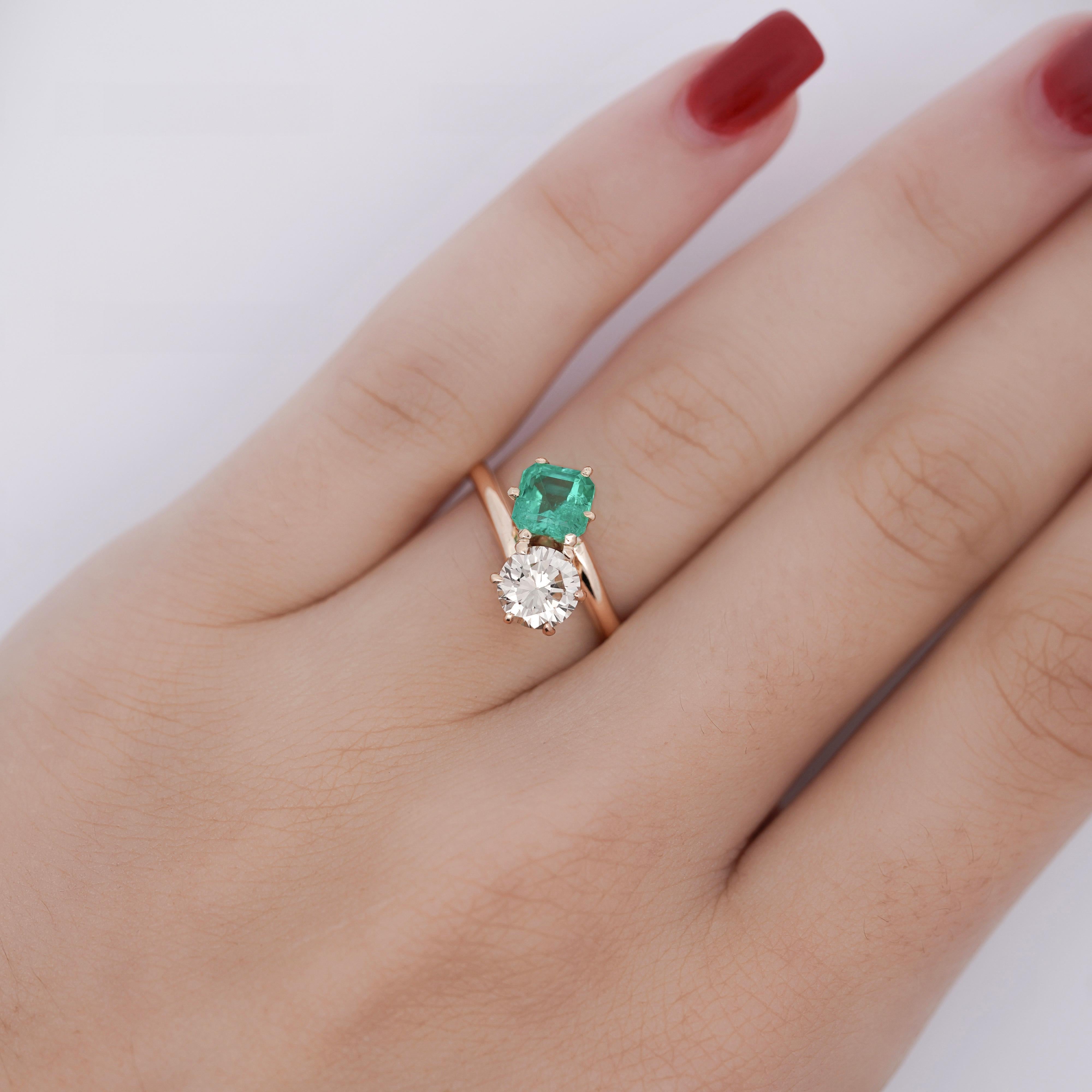 Women's 1.84 Carat Square Emerald & Round Diamond 18K Gold Toi et Moi Bypass Ring For Sale