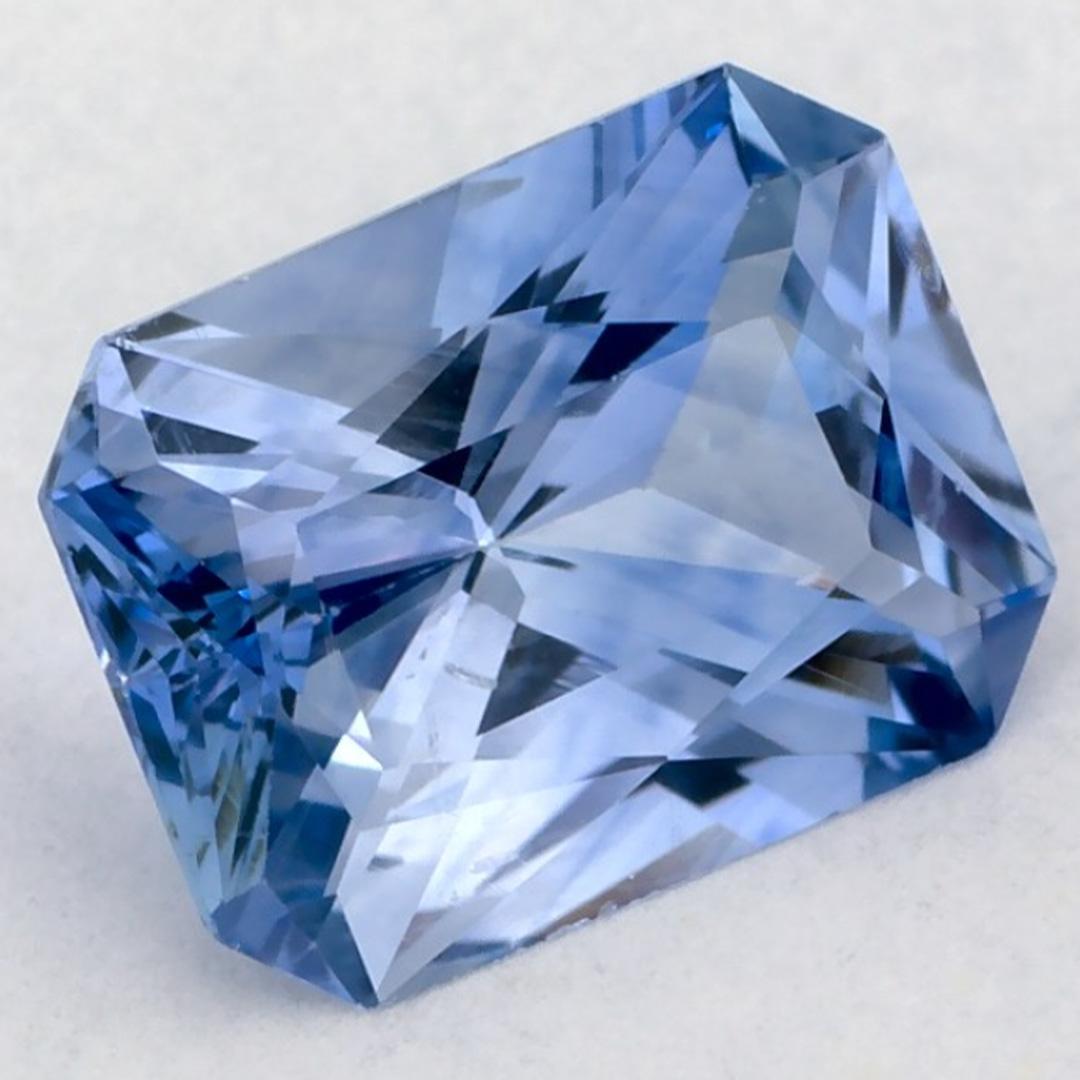 Taglio smeraldo 1.84 carati di zaffiro blu ottagonale sfuso in vendita