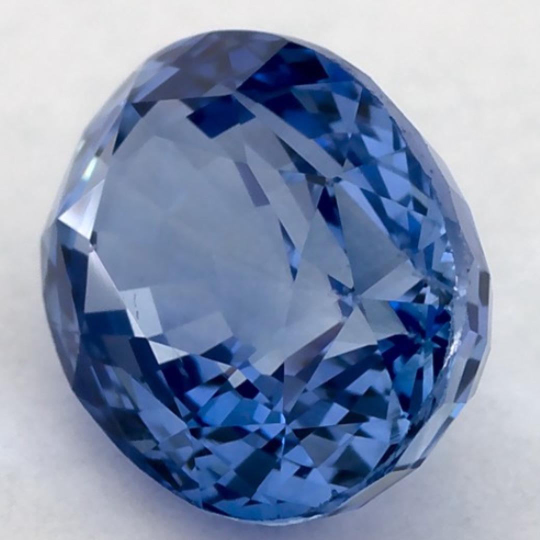 Donna 1.84 carati di zaffiro blu ovale sfuso in vendita