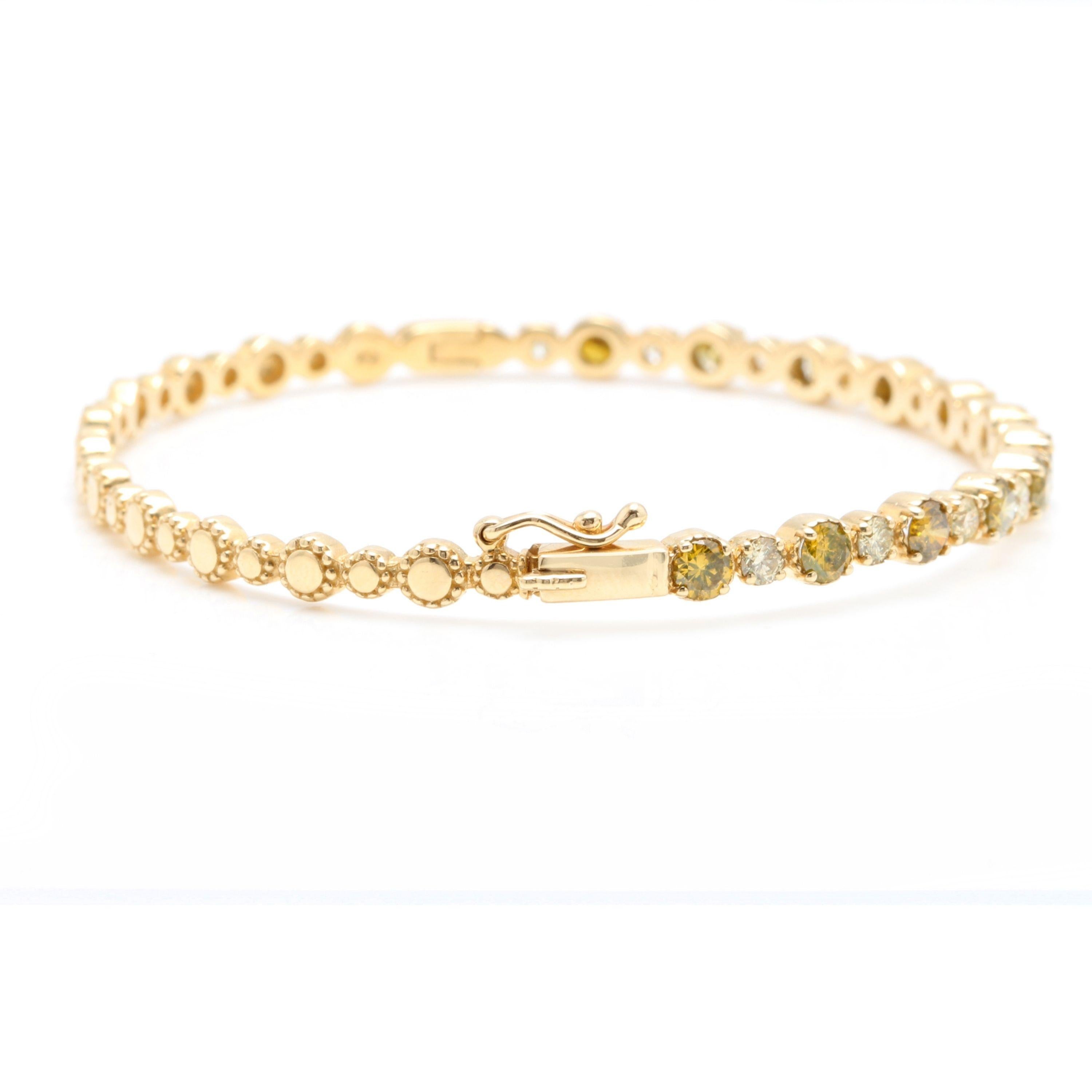 1.84 Carat Natural Fancy Color Diamond 14K Solid Yellow Gold Bangle Bracelet In New Condition For Sale In Los Angeles, CA