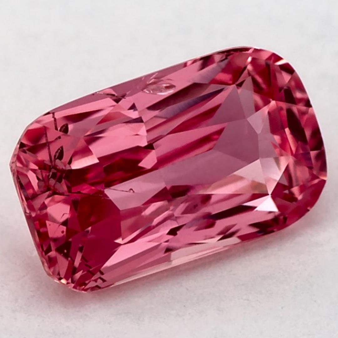 Una pietra natale di settembre molto preziosa con un delizioso colore rosa. Si ritiene che portino fortuna e fortuna alla vita.

Esplora la vivace collezione di smeraldi, rubini e zaffiri nel nostro negozio, disponibili come gemme sciolte e