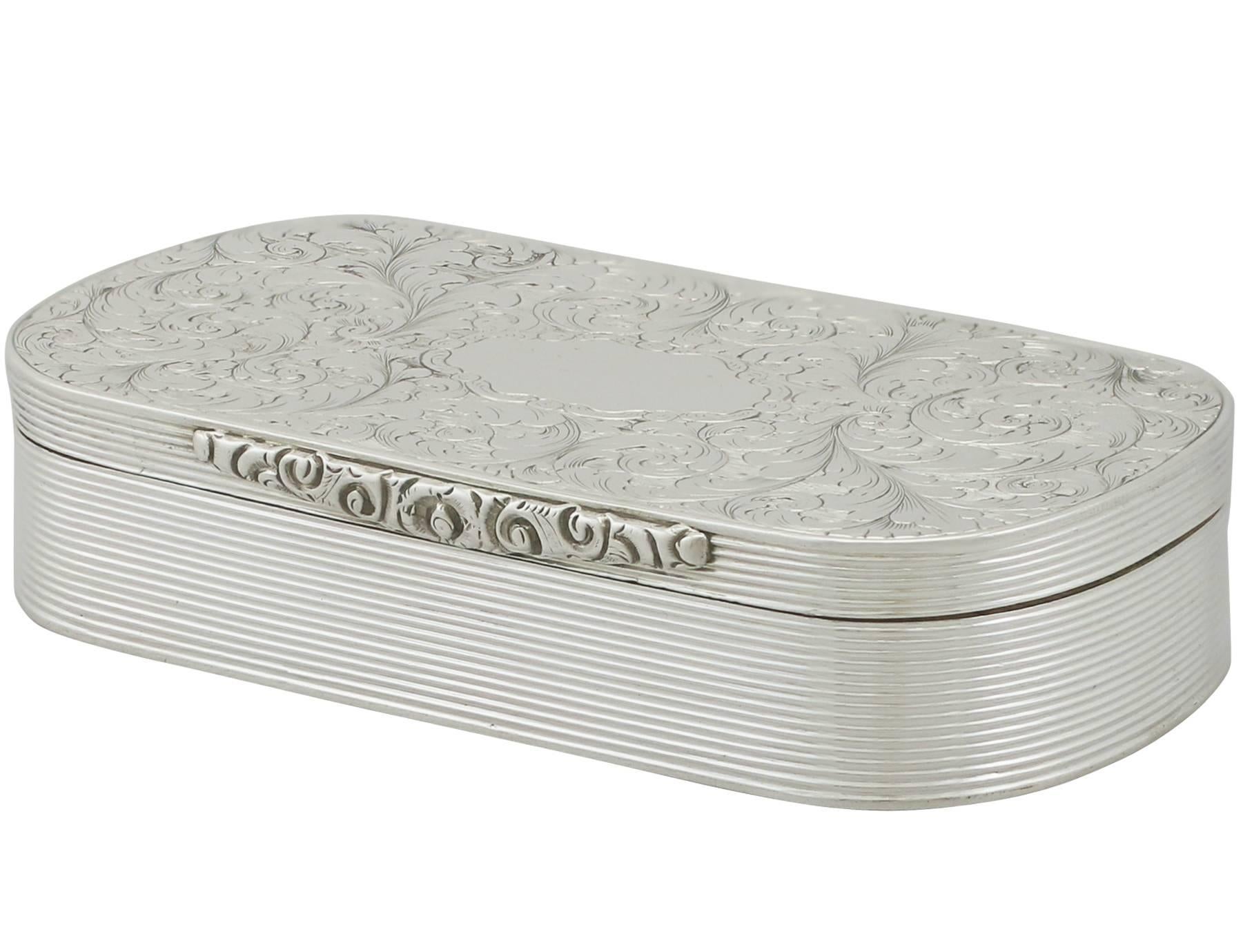 British 1840 Antique Sterling Silver Table Snuff Box
