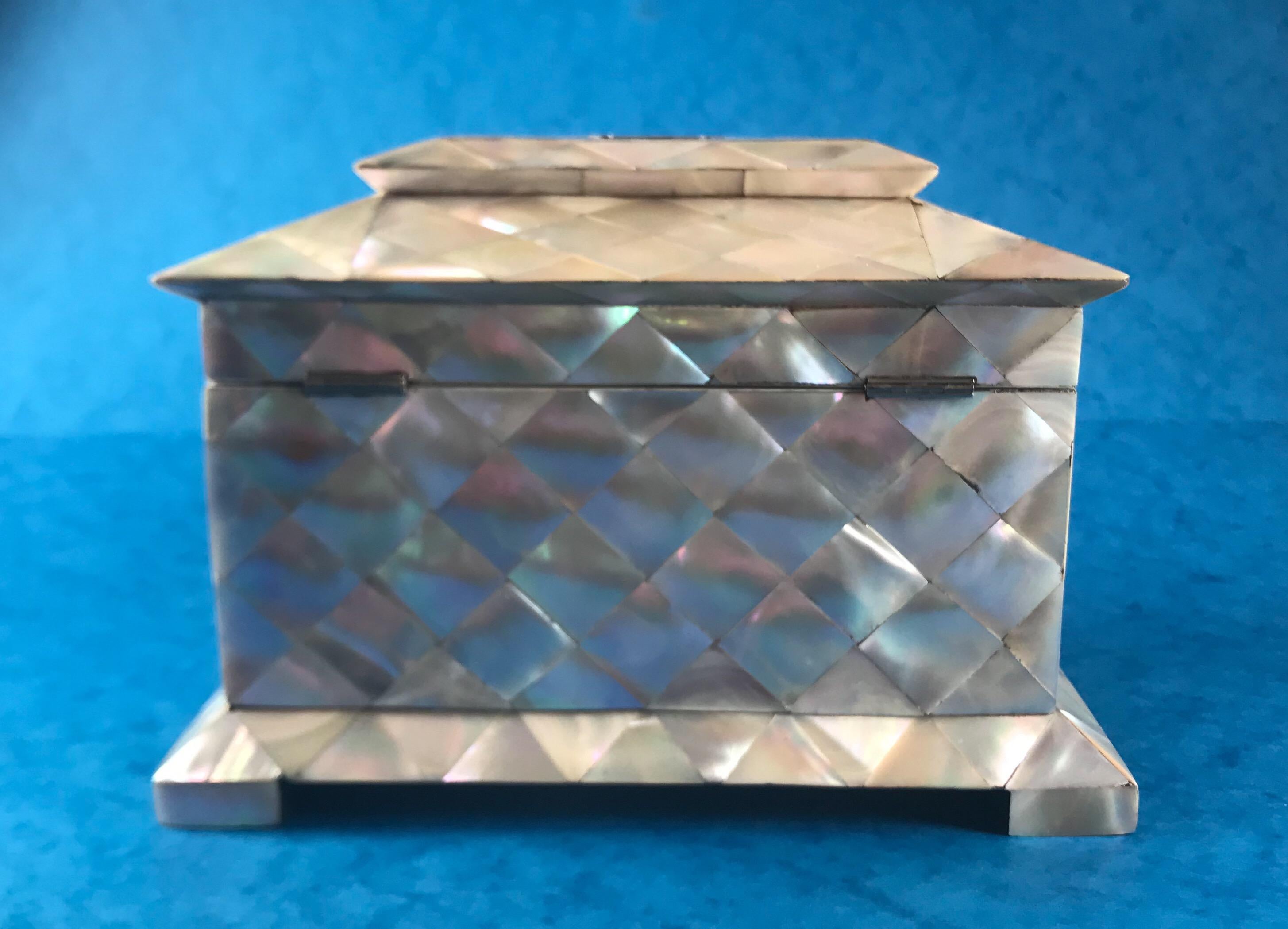 Mother-of-Pearl 1840 Mother of pearl break front twin lidded tea caddy in superb condition For Sale