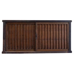 Grand meuble de rangement mizuya tansu japonais ancien des années 1840 - 1870, enfilade. wabi sabi