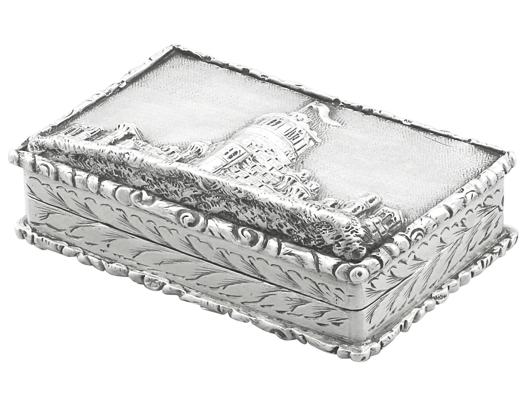 antike Sterling-Silber-Vinaigrette aus den 1840er Jahren von John Tongue (Englisch) im Angebot