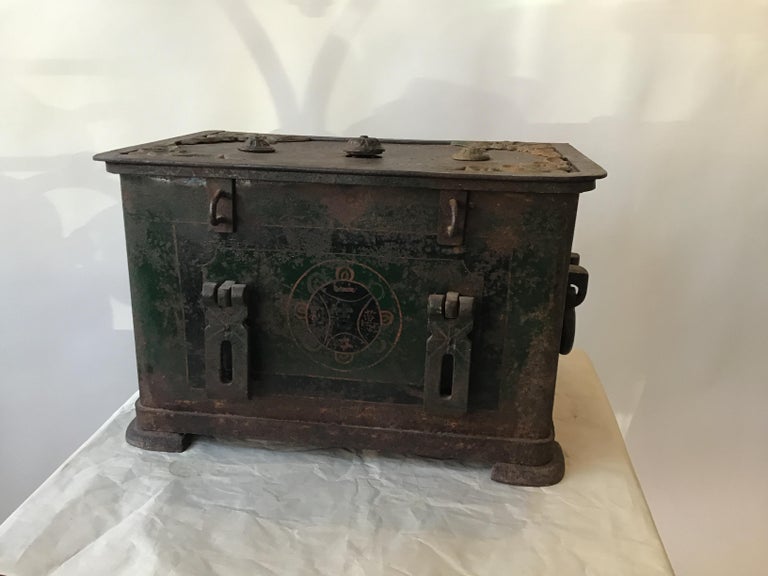 1840s Chinese Safe Box at 1stDibs chinese lock box, china mini safe box