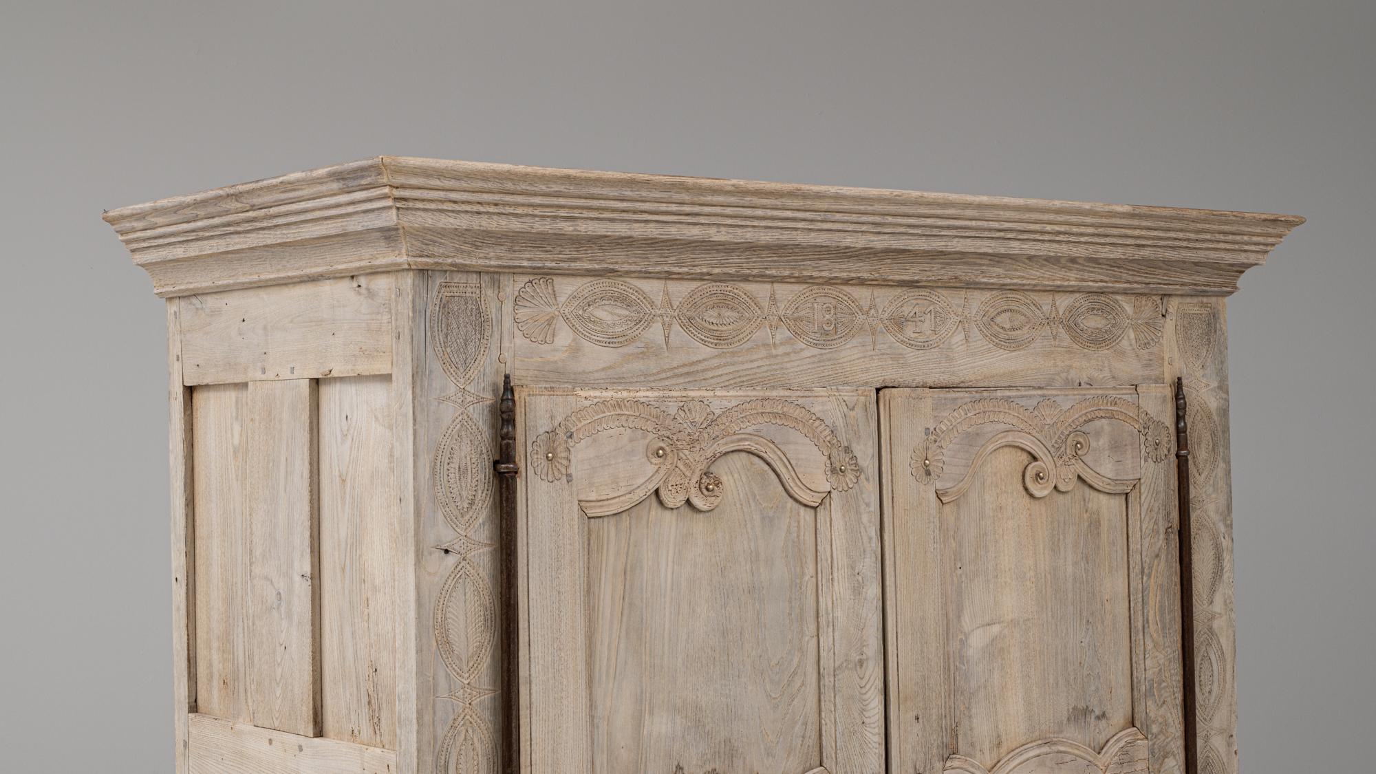 Cabinet francese del 1840 in Oak Oak in vendita 2
