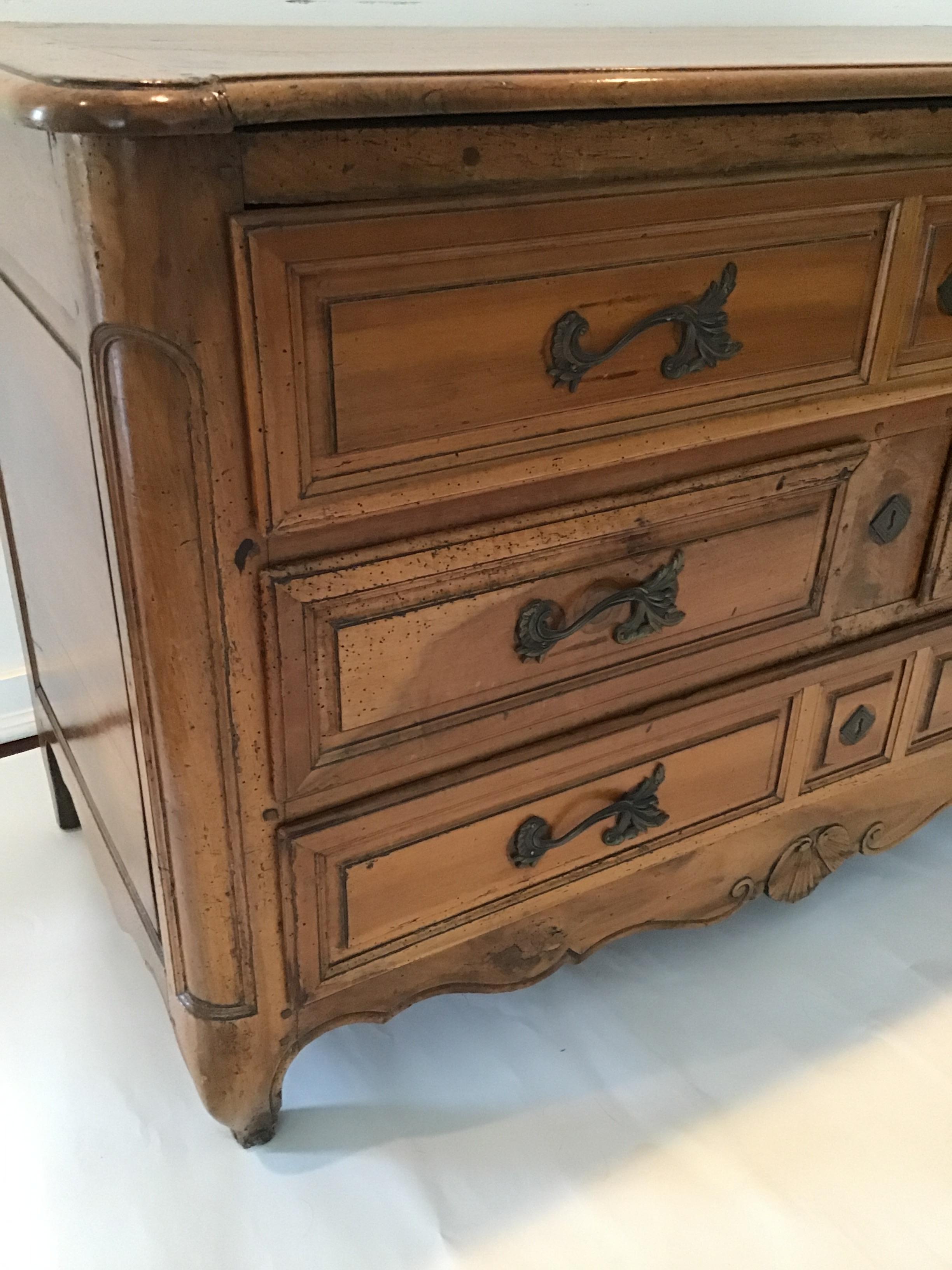 1840s French Provincial Louis XV Chest of Drawers For Sale 6