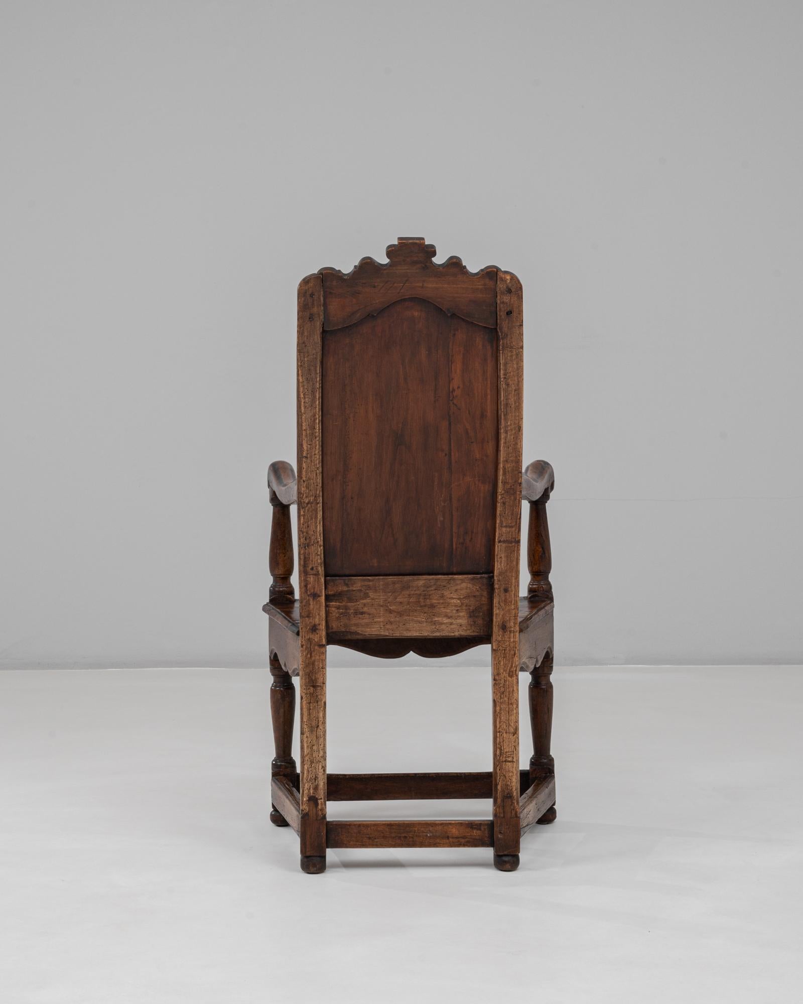 Trône français en bois sculpté à la main des années 1840 Bon état - En vente à High Point, NC