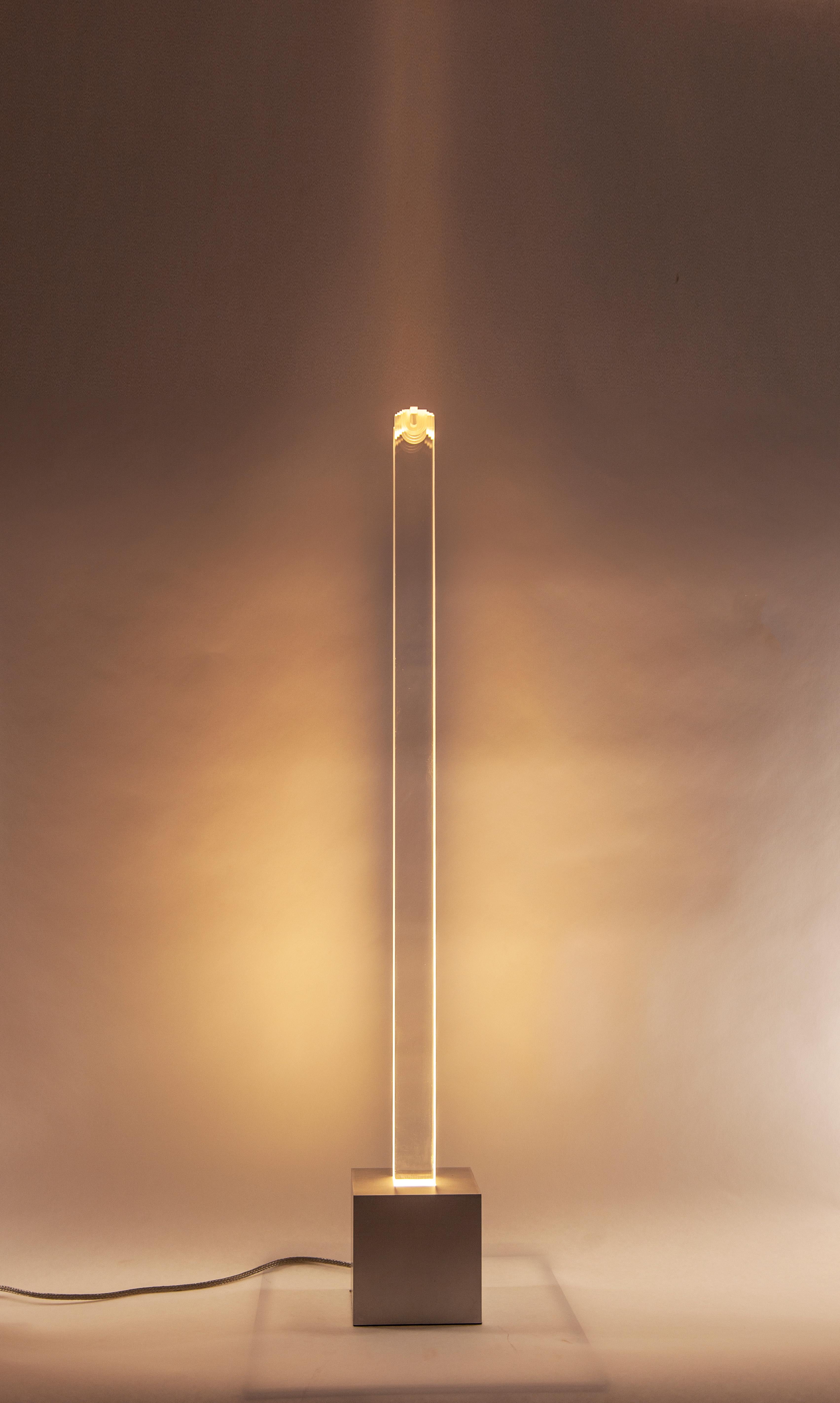 Modern 18°40”S Sculptural Lamp by Yonathan Moore, Represented by Tuleste Factory 